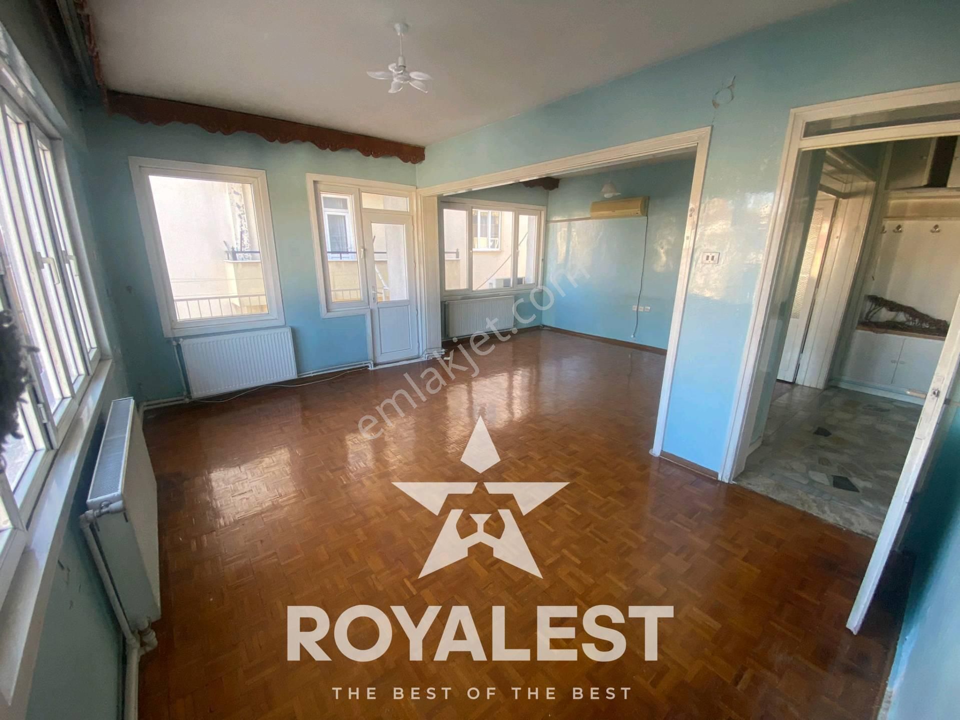 Royalest'ten Sankopark Yakını Cadde Üstü 2 Balkonlu Fırsat Daire