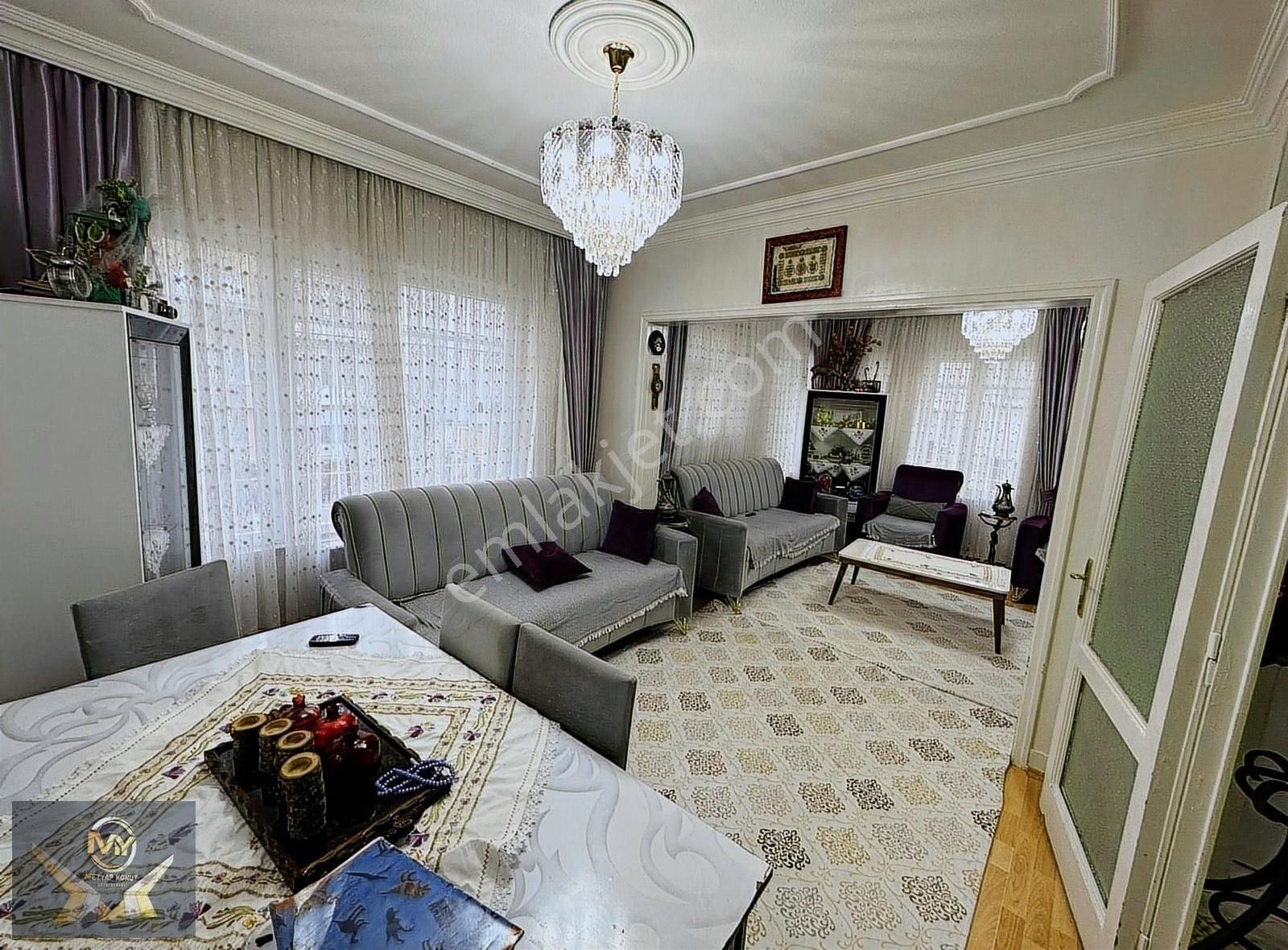 Kavaklık Mahallesinde Bakımlı 2+1 Satılık Daire Uygun Fiyat!!!!