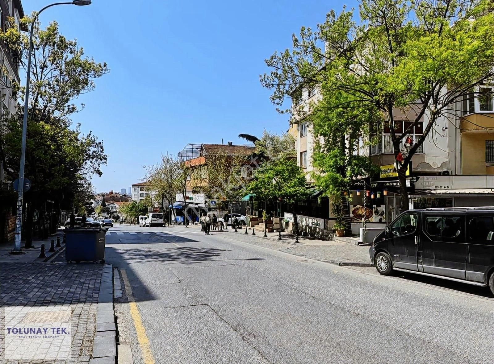 Ümraniye İstiklal Mahallesinde Devren Kiralık Dükkan