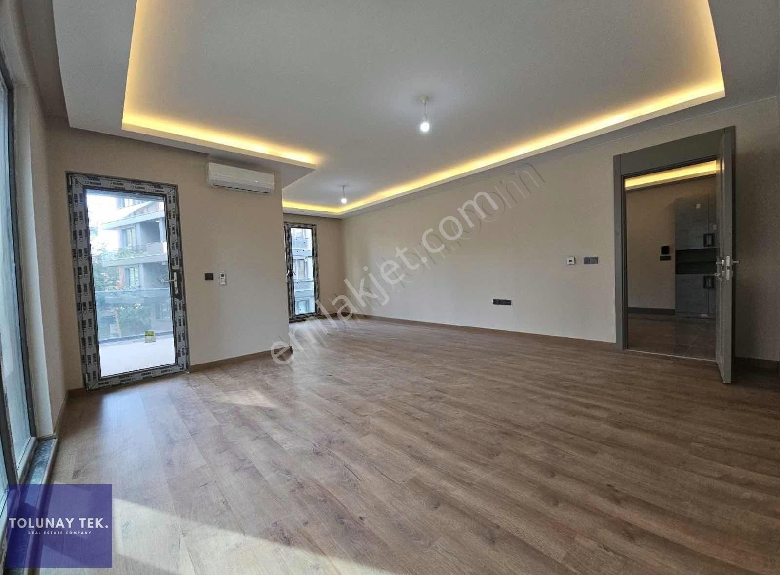 Has Bahçe Evleri Site İçi Manzaralı 3+1/126 M2 Net Sıfır Daire