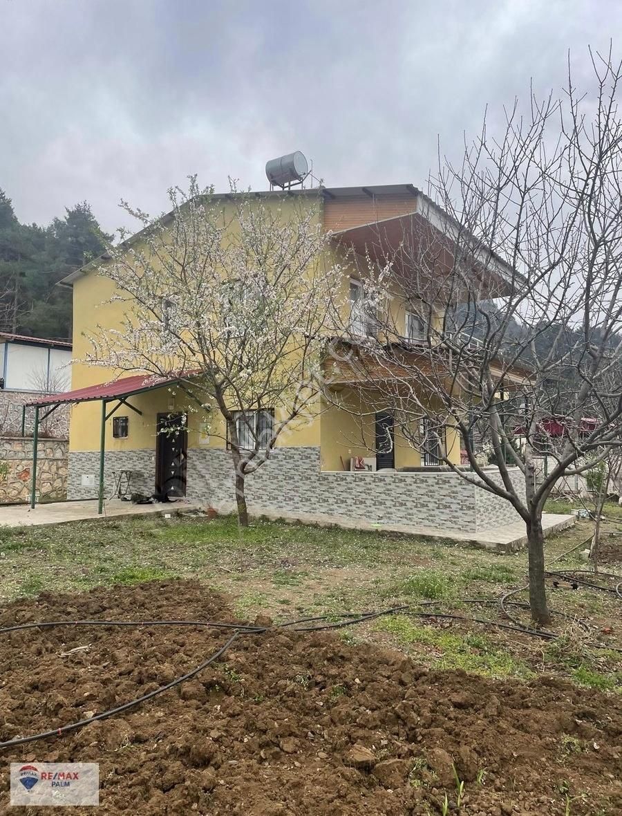 Remax Palm'den Yeniköy Yaylası Orman İçinde Dubleks Yayla Evi
