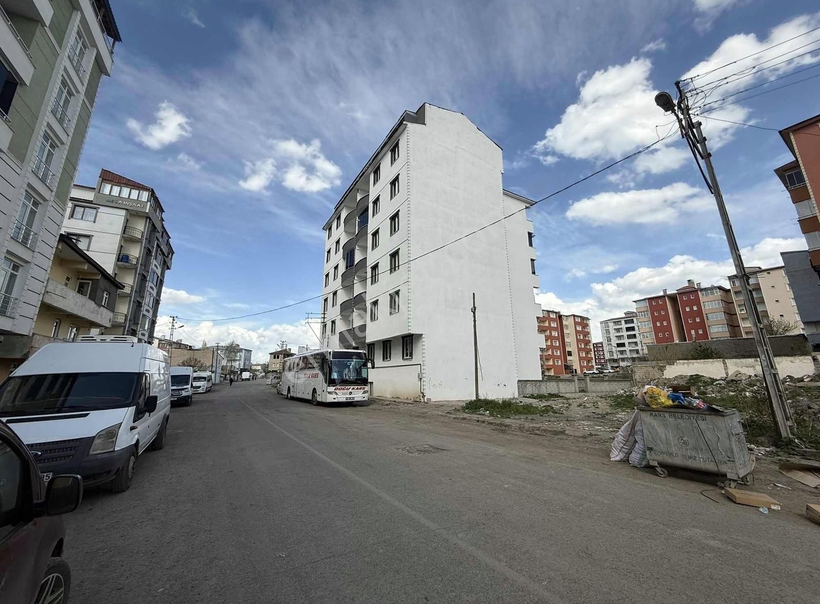 Şeyma Emlaktan İstasyonda Full Yapılı 3+1 Daire