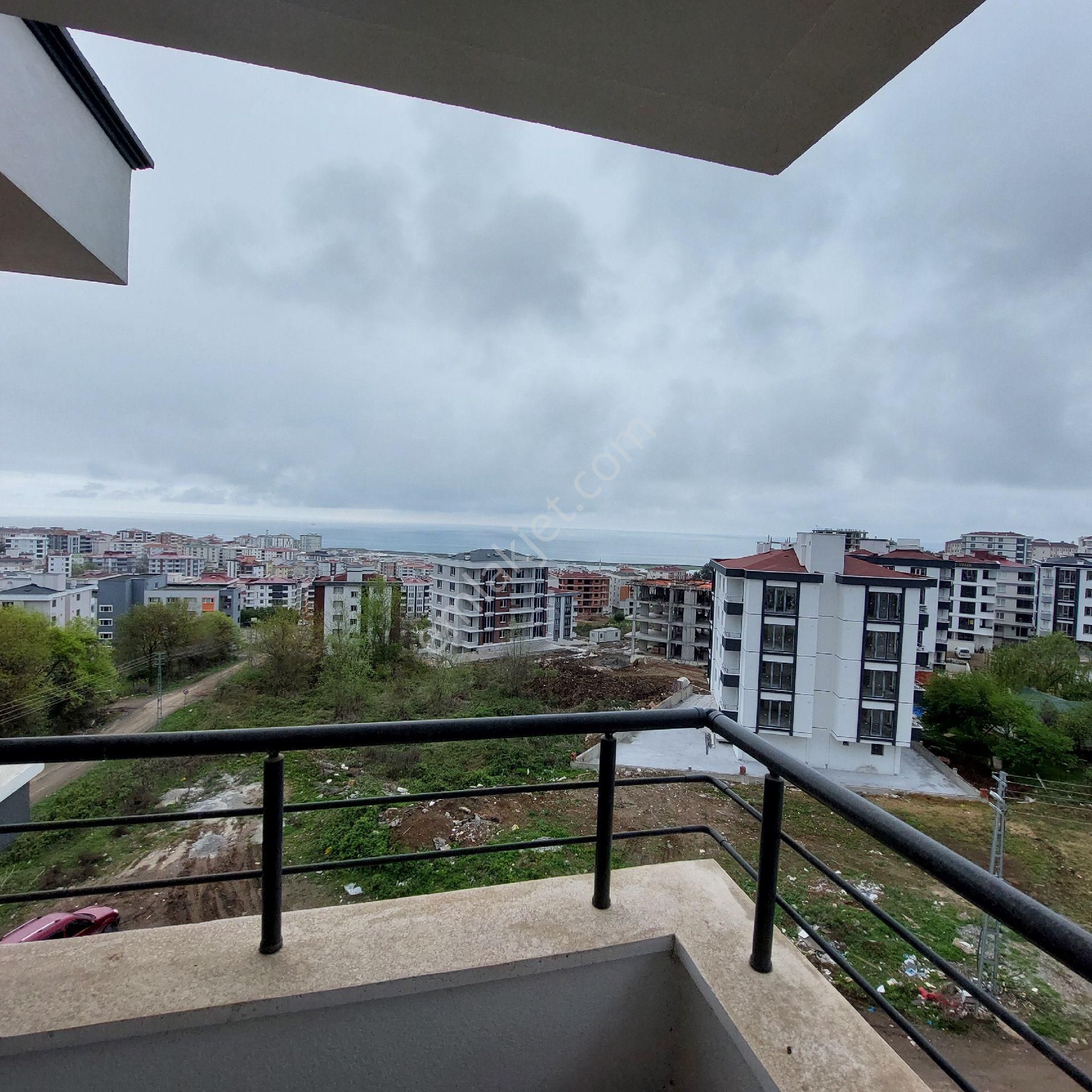 Segup'tan Geniş ,full Deniz Manzaralı Satılık 1+1 Daire