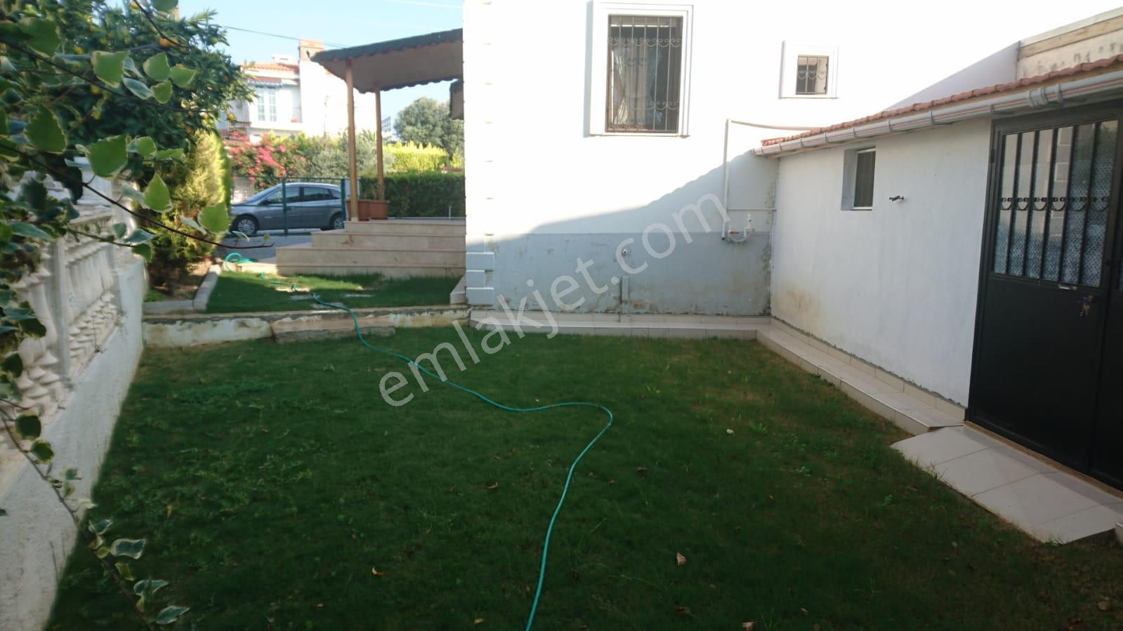 Alaçatı'da Sezonluk Kiralık Dubleks Villa - Görsel 20