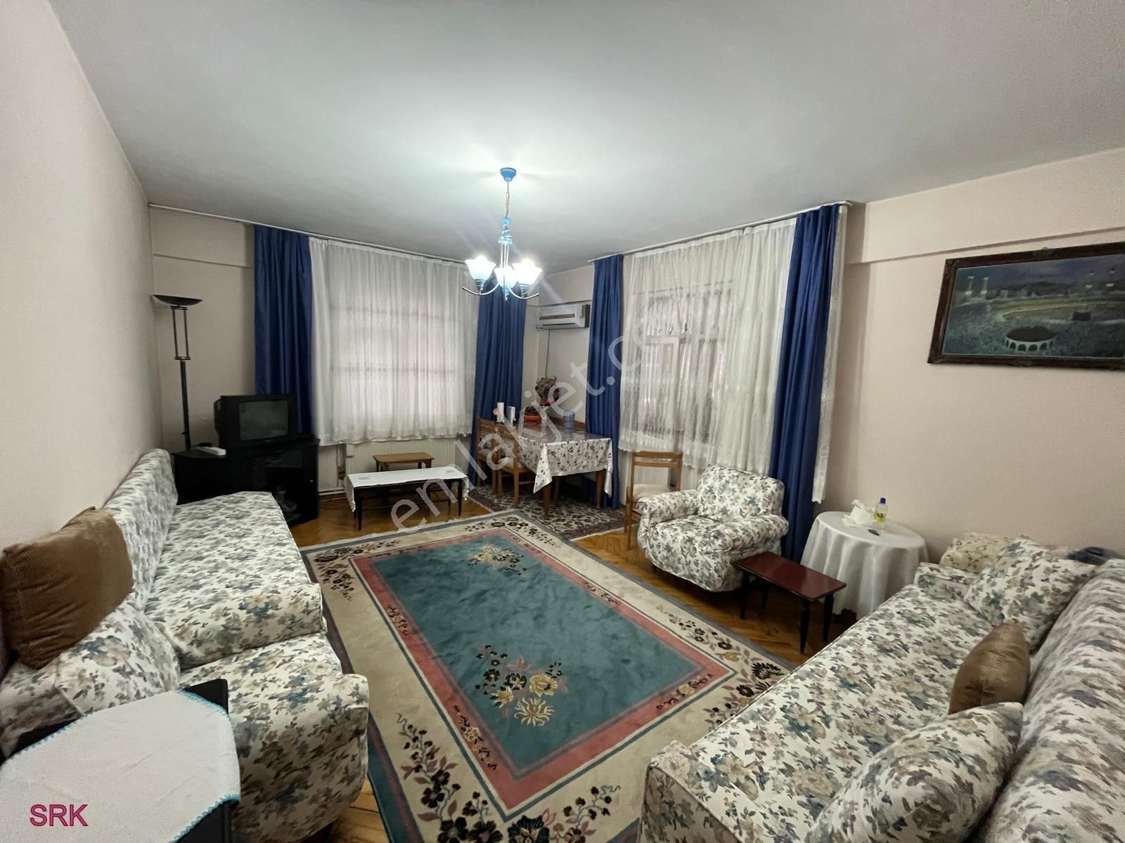 Serkan Gayrimenkulden Bahçelievler Tenibosnada 2+1 90 Metre 4 Kat Hisse Tapulu Daire