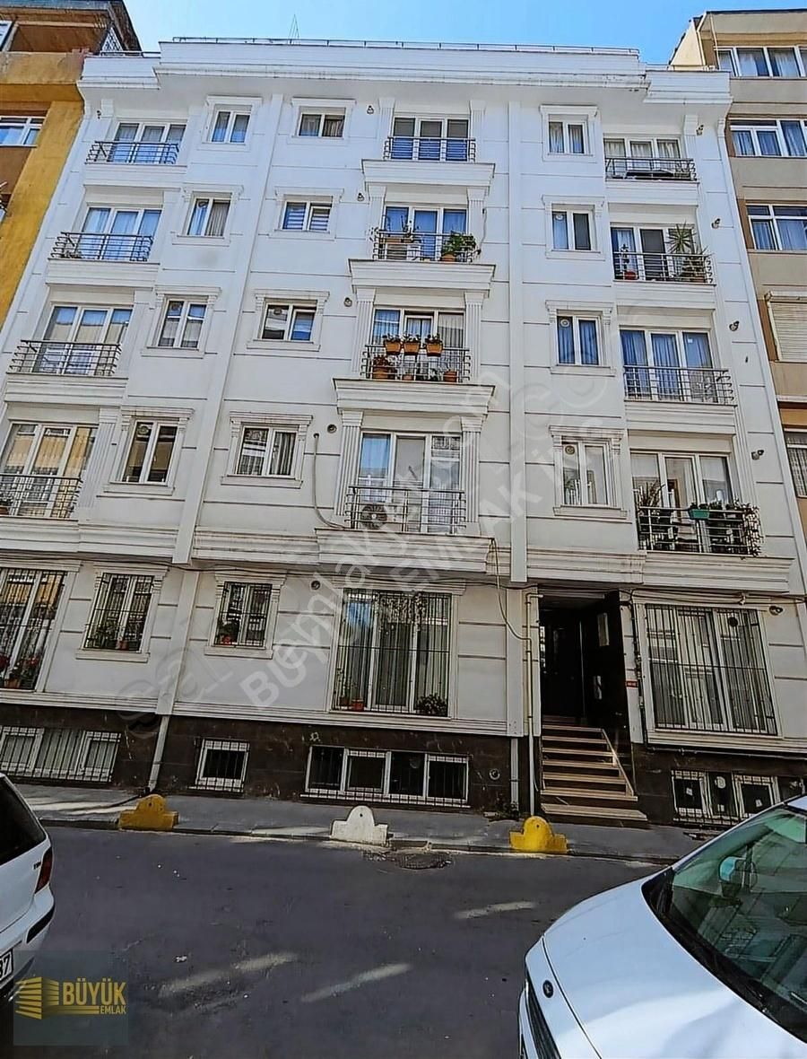 Satılık Ters Dubleks 1+1 Daire (kurtuluş Dericiler Sk.)