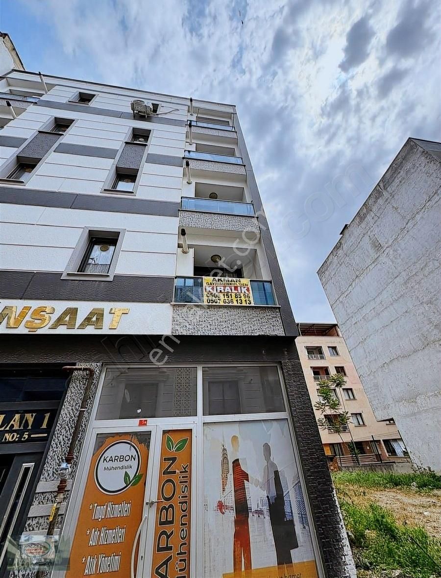 Akman Gayrimenkul'den Muradiye'de Eşyalı Kiralık 2+1 Daire