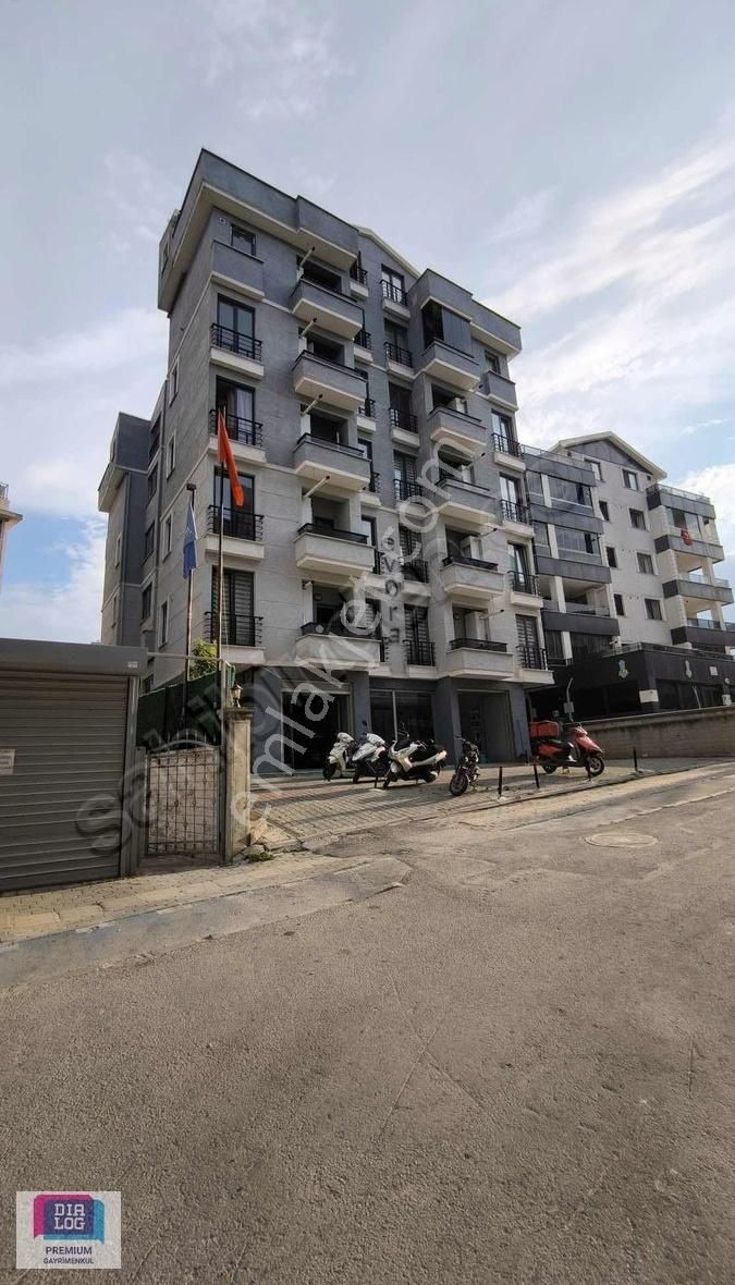 Görükle Dumlupınar'da Satılık 2+1 Eşyalı Arakat Daire
