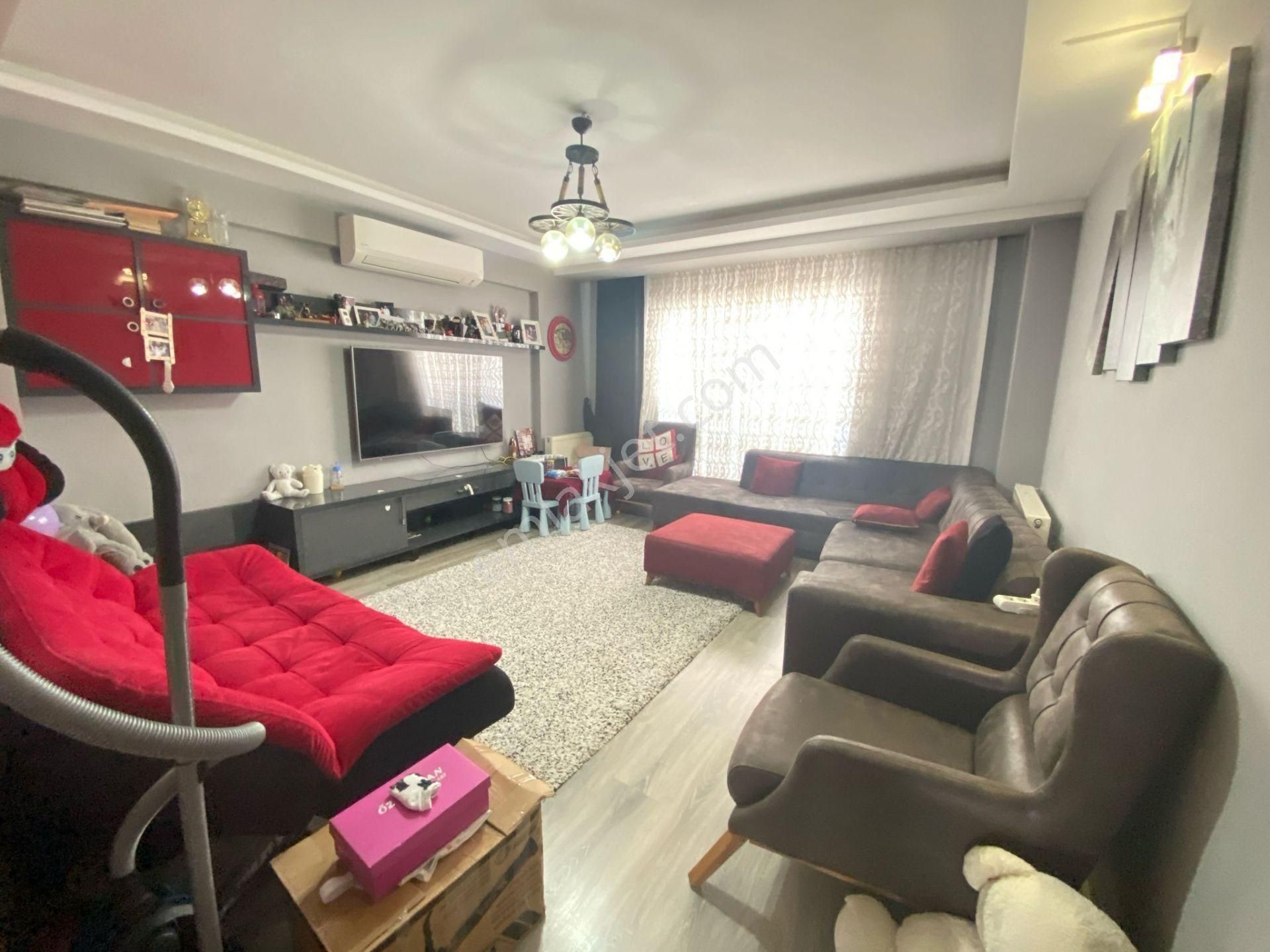 Acil Buca Yaylacık Mah.de 2+1 100m2 D.gazlı Ayrı Mutfak Ferah 8 Yıllık Lüx Daire