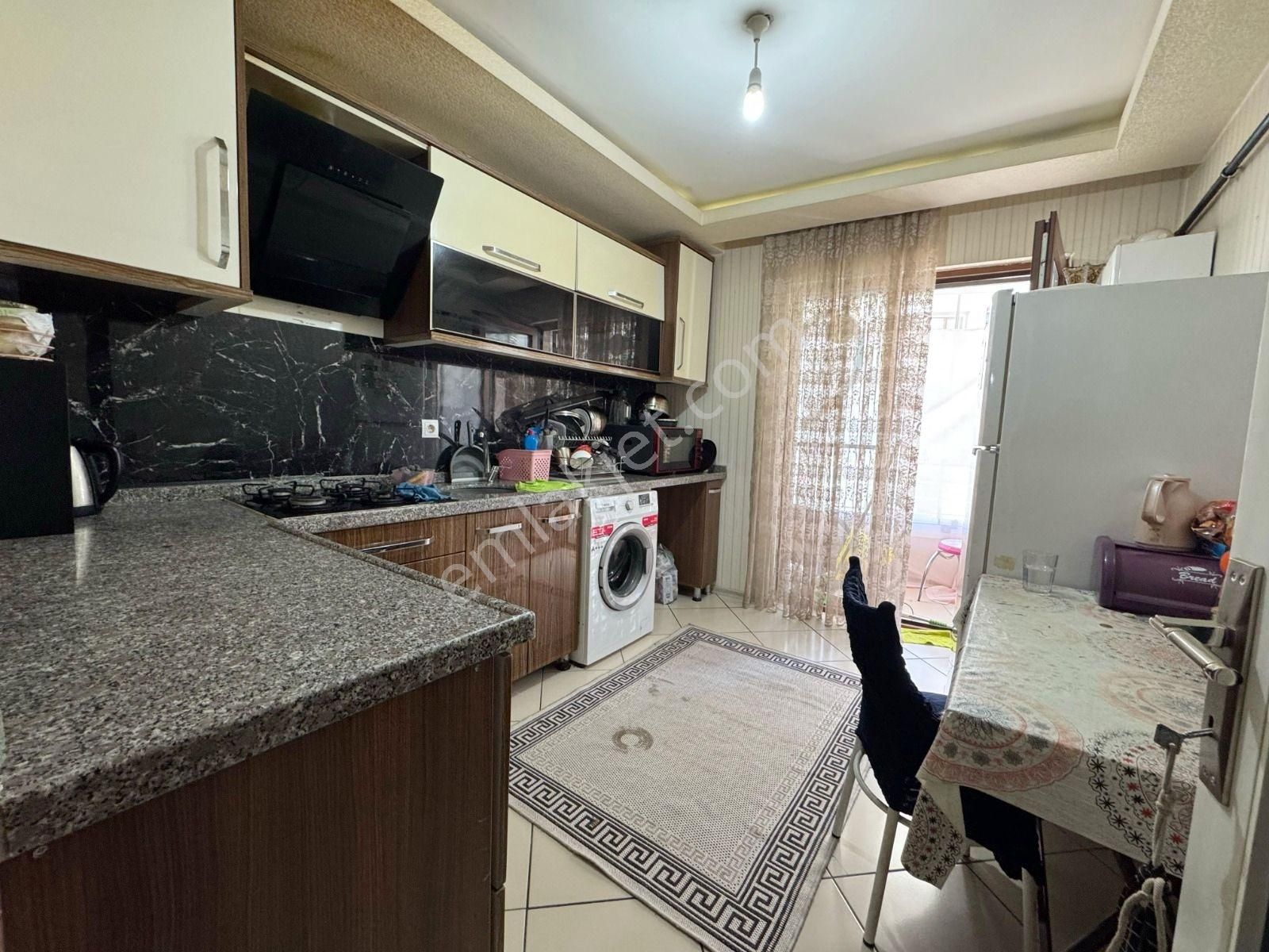 Evim Ankara'dan Yayla'da Asansörlü Yapılı Geniş M2li 4+1 Daire Fırsatı
