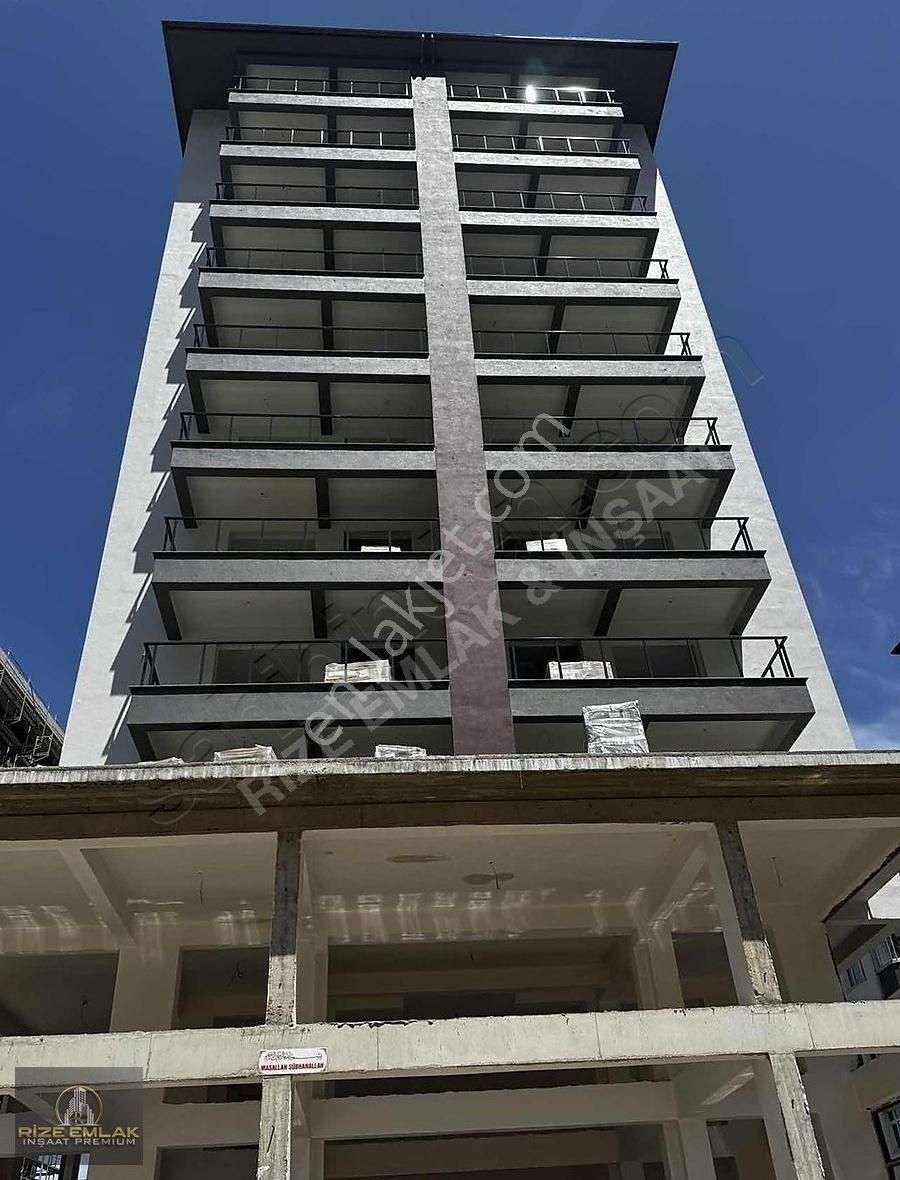 Taşlıdere Mah.cadde Üzeri 2+1 90m2 Sıfır Yıl Sonu Teslim Satılık