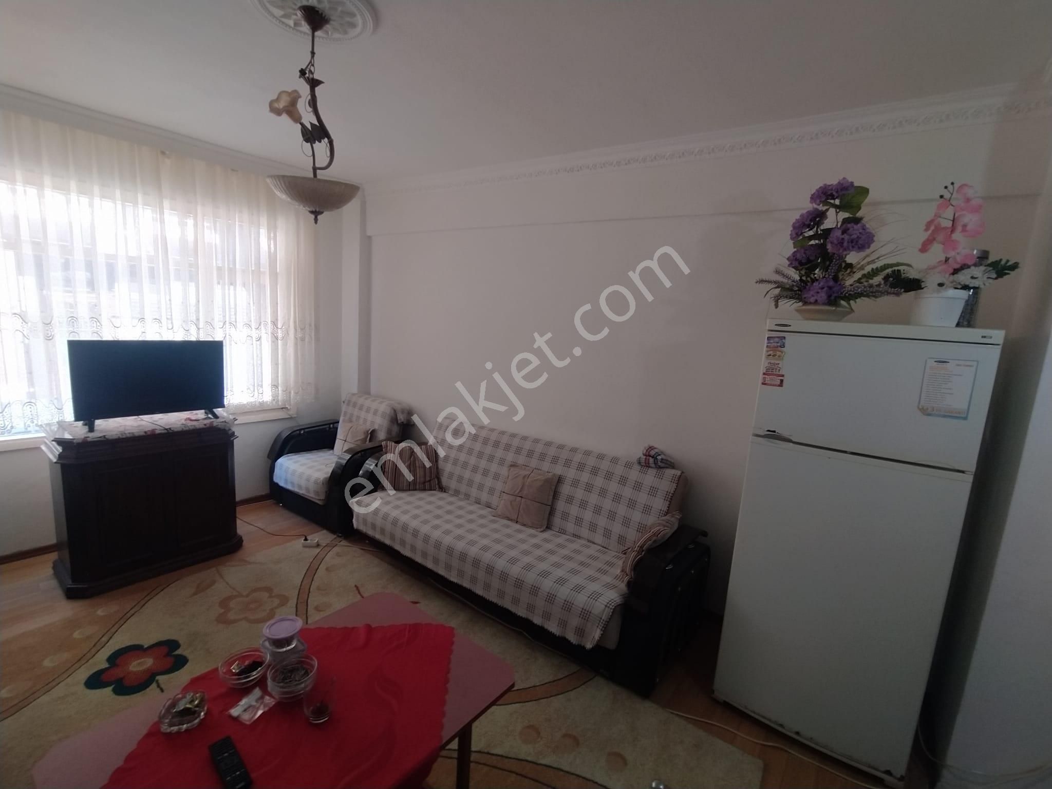 Acil Konak Atilla Mahde 2+1 65m2 D.gazlı Açık Mutfak Yüksek Giriş Klasik Daire - Görsel 6