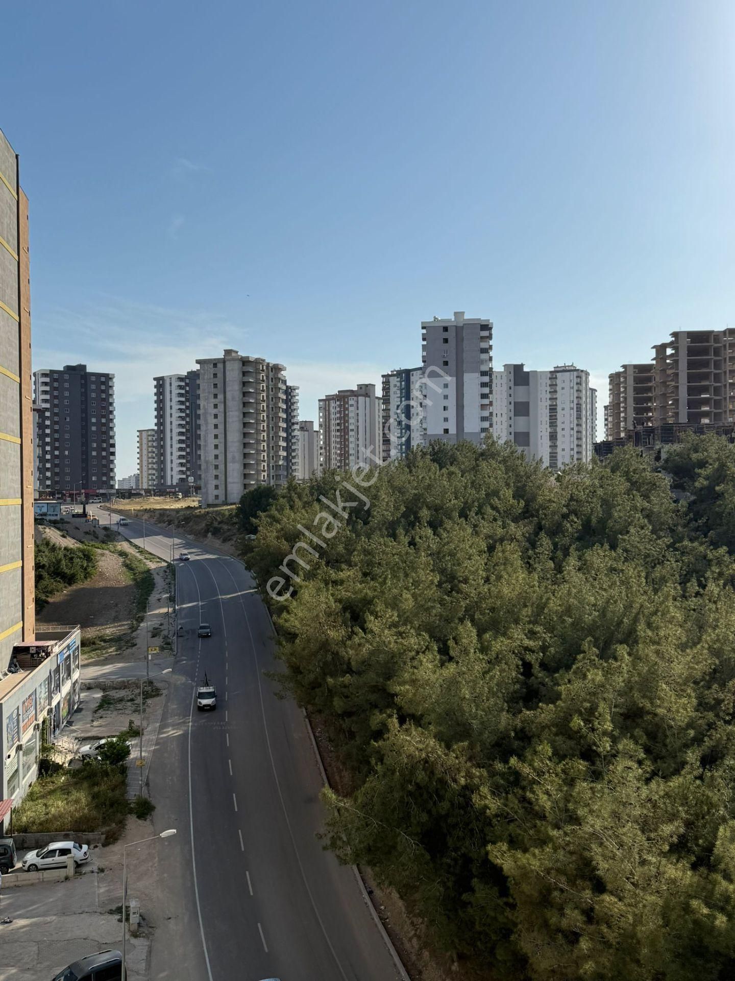 Kulepark~farkıyla~bulvarüzeri~orman~manzaralı~petekli~ankastreli