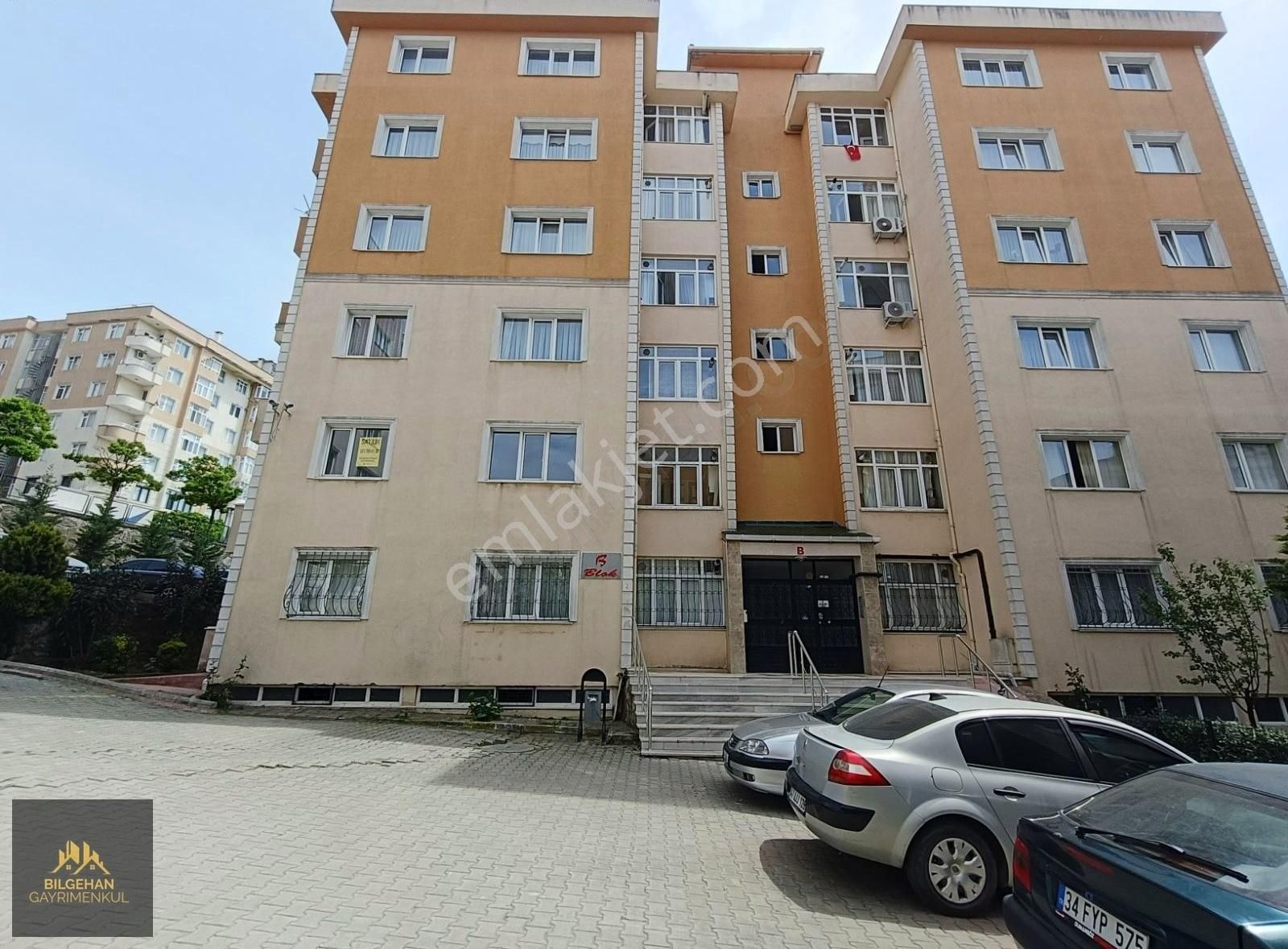 Mutlukent Eylül Sitesinde 3+1 120 M² Satılık Daire