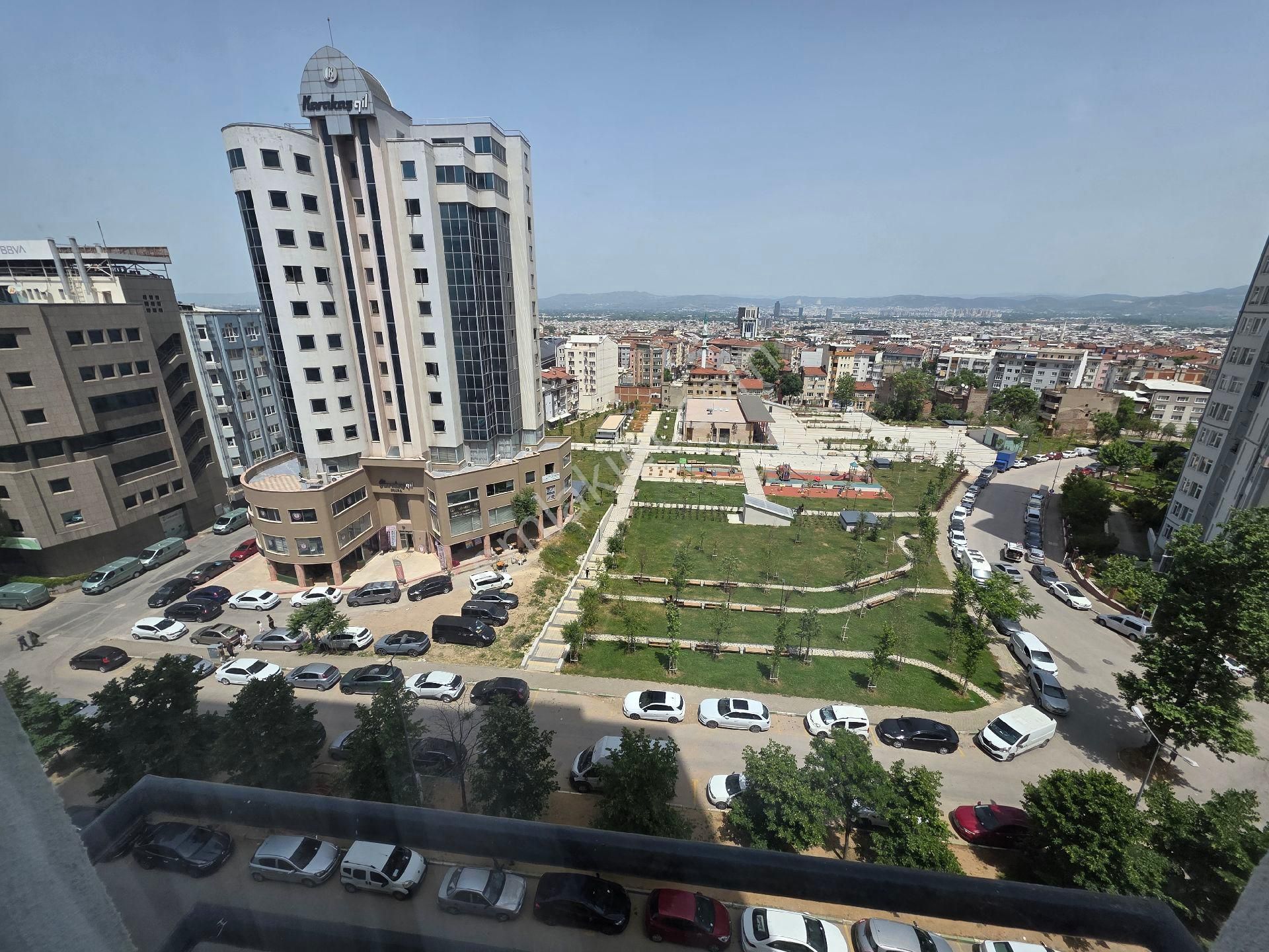 Bursa Merkezde Eşyalı Kıralık Daıre 2+1