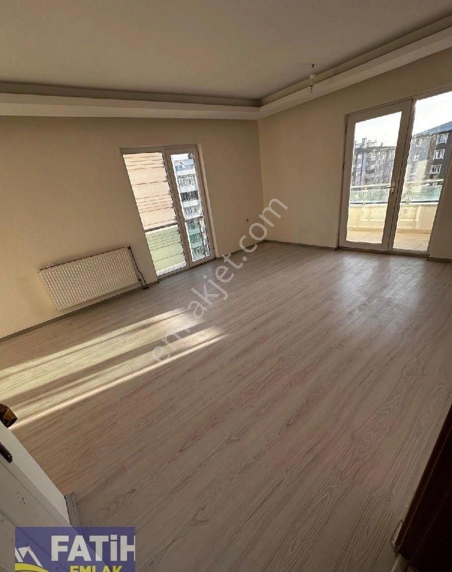 Hafiziye Mah Gölbaşı Cad Satılık 180 M2 3+1 Daire