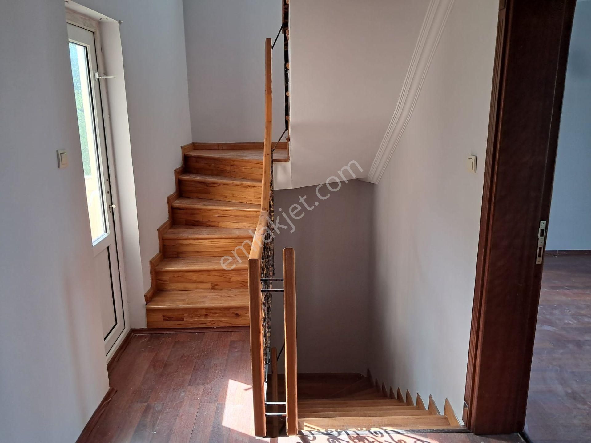 Soğuksu Koruköy Villalarında Kiralık Geniş Bahçeli Villa