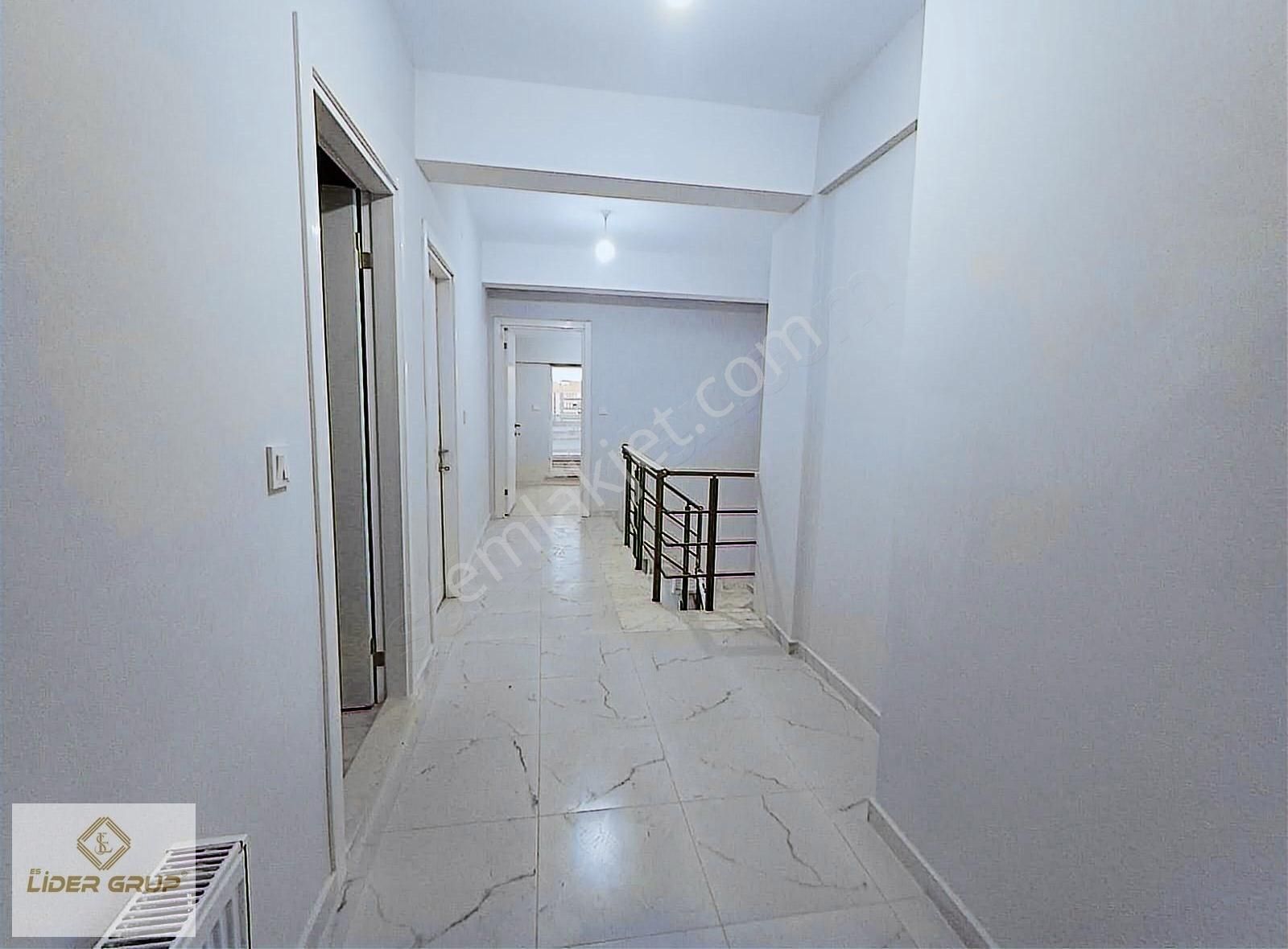 Eslider Den Site İçi 4+1 Dubleks Daire