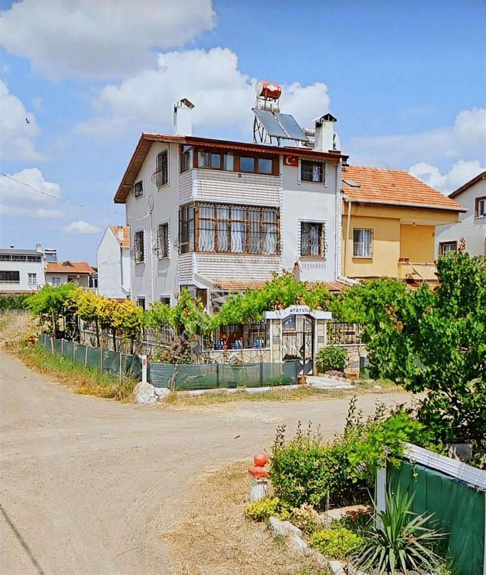 Yeniçiftlik Çok Özellikli Fırsat Villa Lütfen Açıklamayı Okuyunz