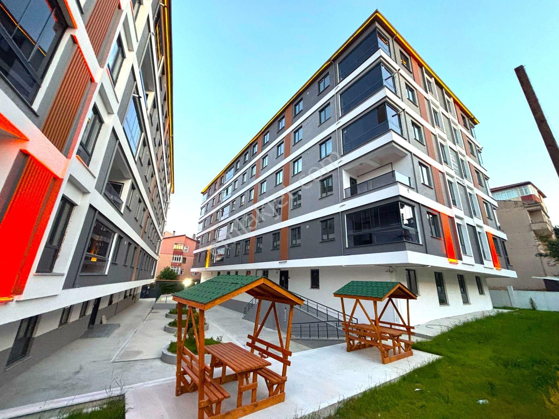 ***eryıldız İnşaat'tan***şehir Merkezinde 2.95 Faizle %50 Kredi İmkanı 135m2 Lüx 3+1'ler