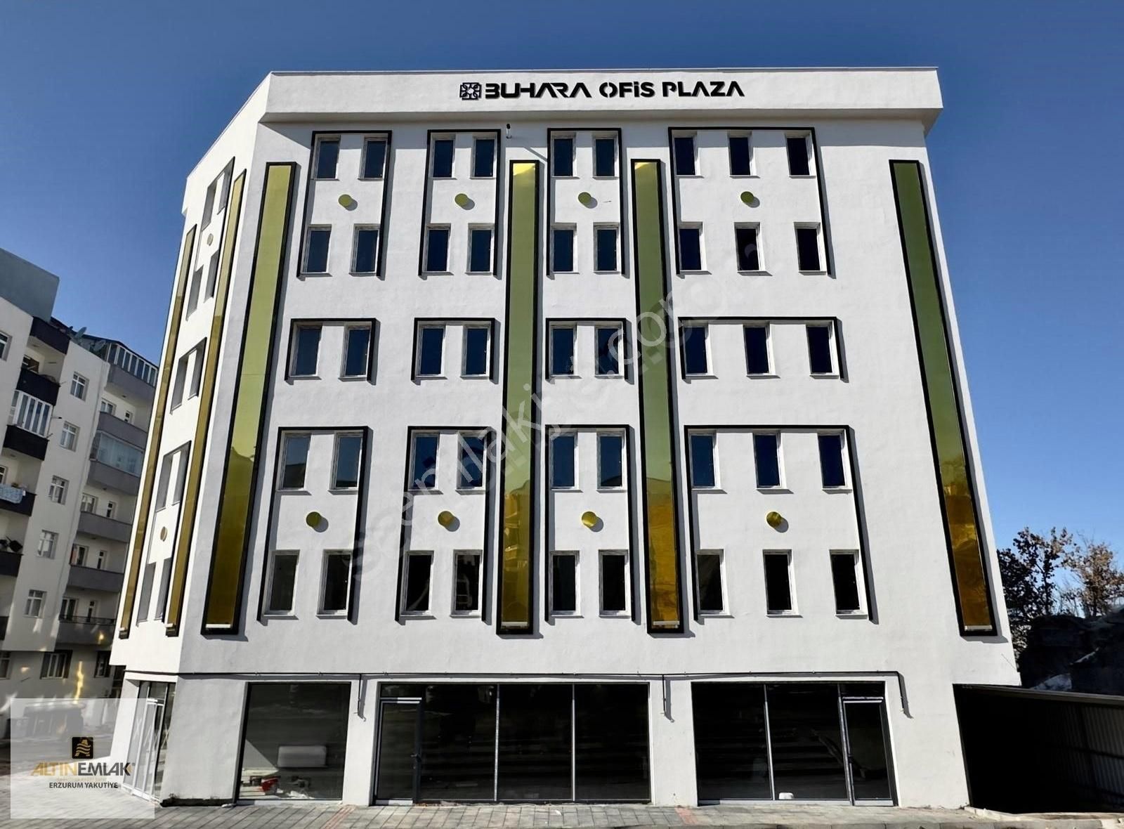 Altın Emlak'tan Şehir Merkezinde 3+1 Otoparklı Satılık Ofisler