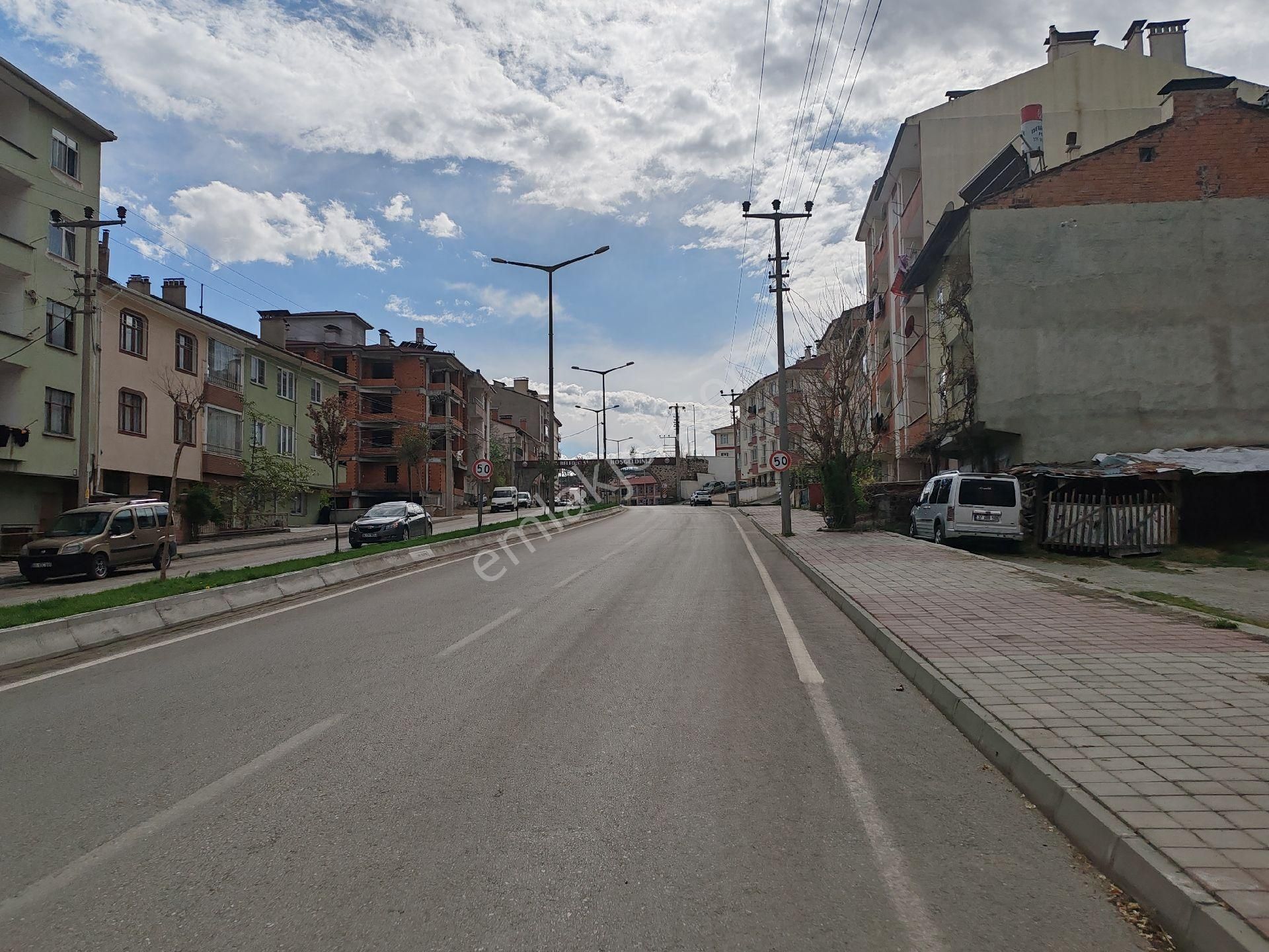 Hastane Caddesi Üzerinde 19 Metre Cadde Cepheli 426 M2