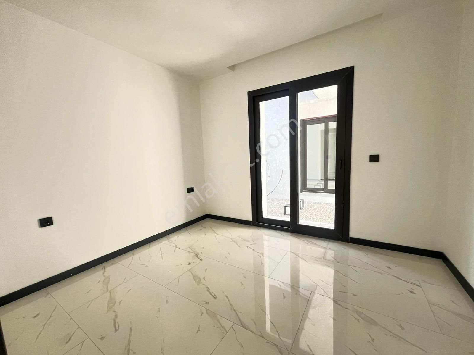 Kadınlar Denizi'nde 4+1 Müstakil ,özel Havuzlu Lüx Satılık Villa - Görsel 12