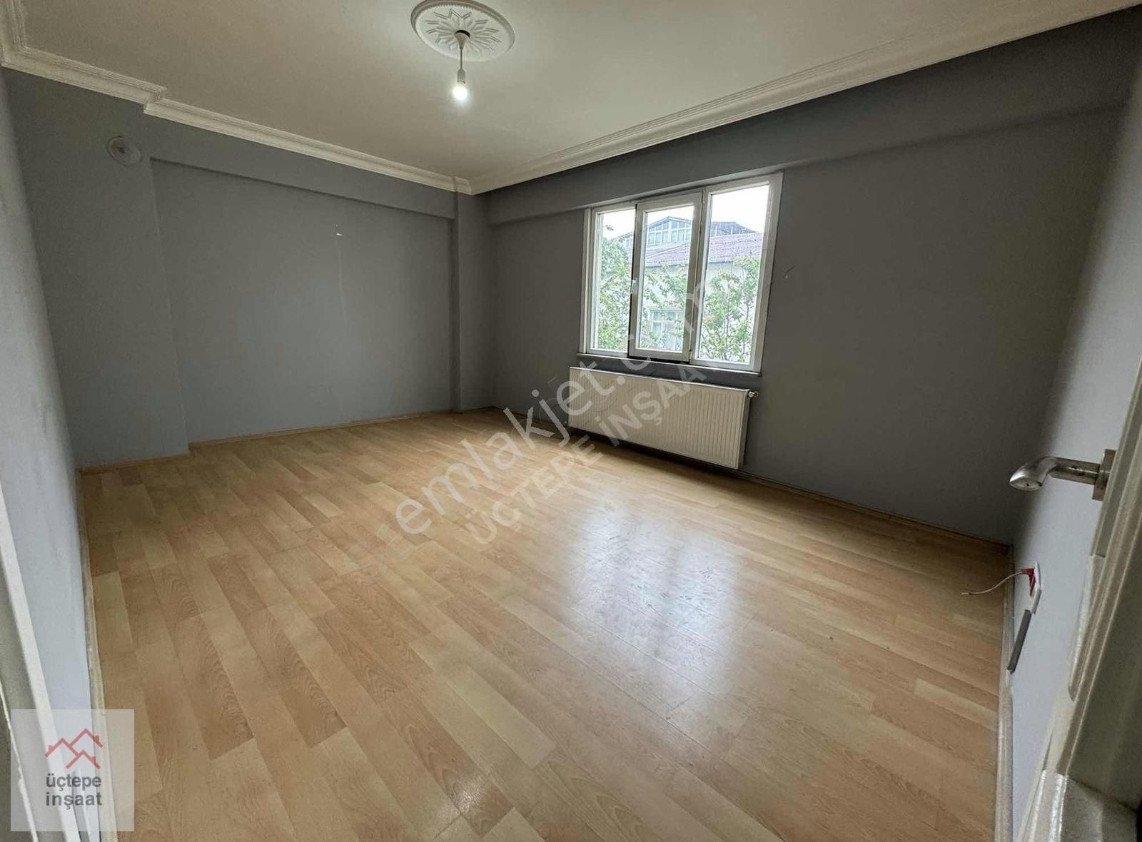 Muhacir-osmangazi Mah'da 2+1 Ara Kat 95 M² Balkonlu - İskanlı