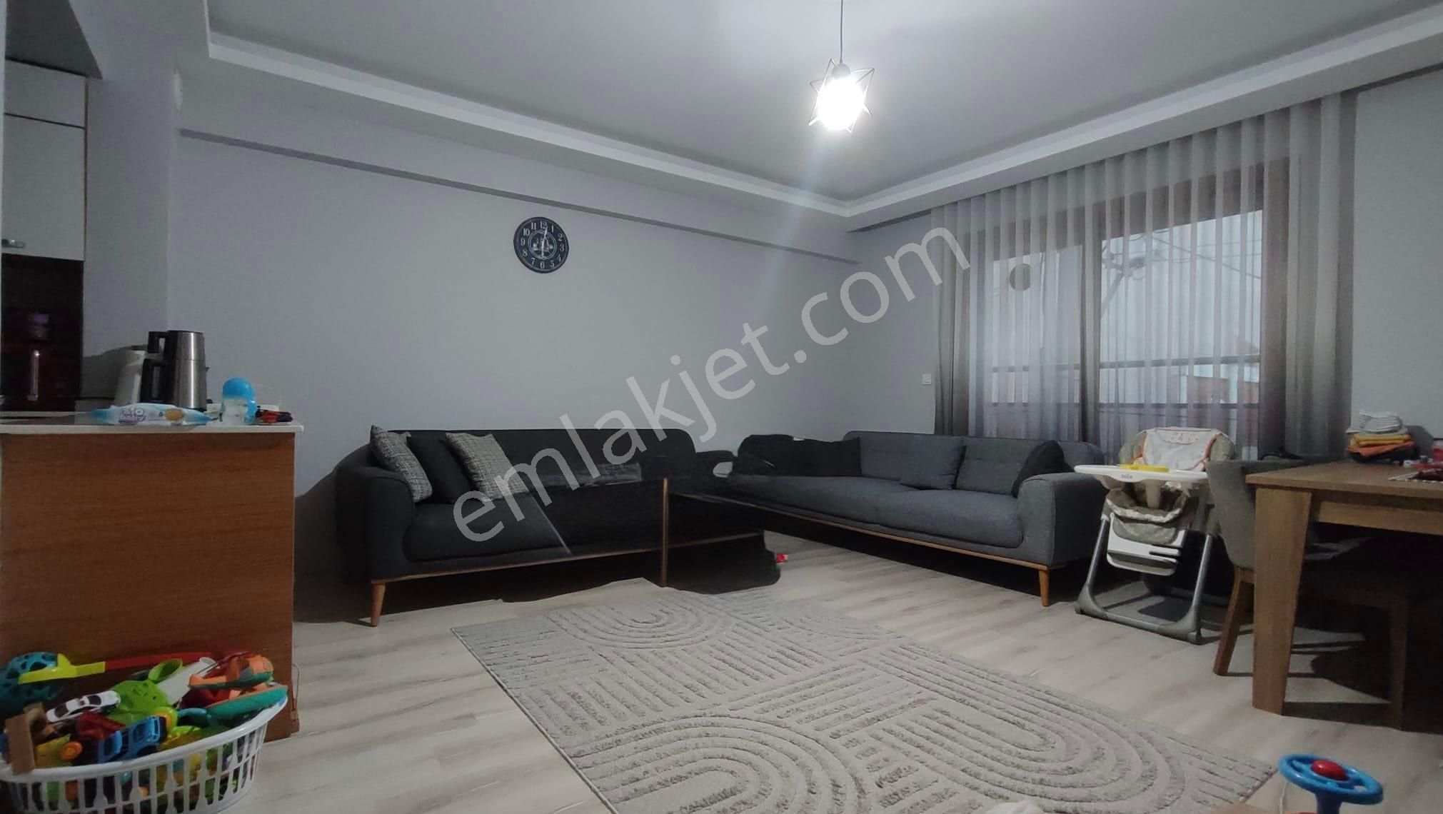 Mavişehir İzban Ve Anadolu Caddesi Yakını Satılık 2+1 Daire