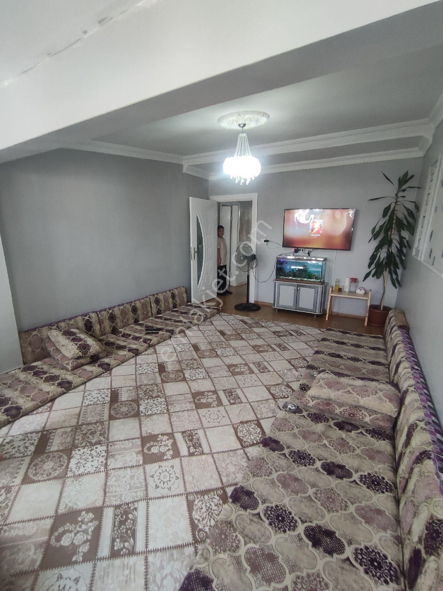 130 Metre Satılık Eski Yapı Daire