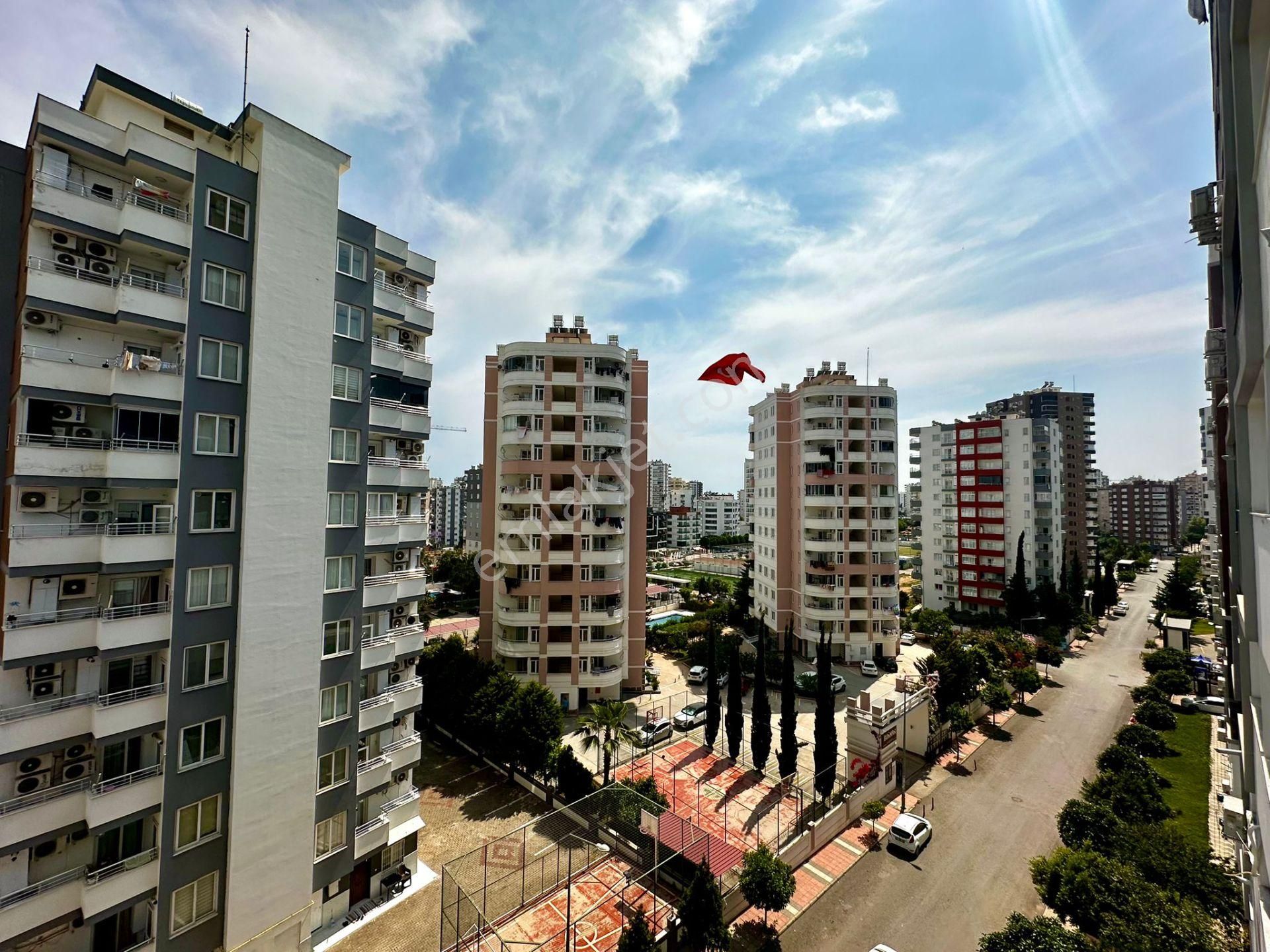 Arve'den Güvenevler Mh'de Prestijli Forum Emerald Sit. 2+1 D.gaz - Görsel 10