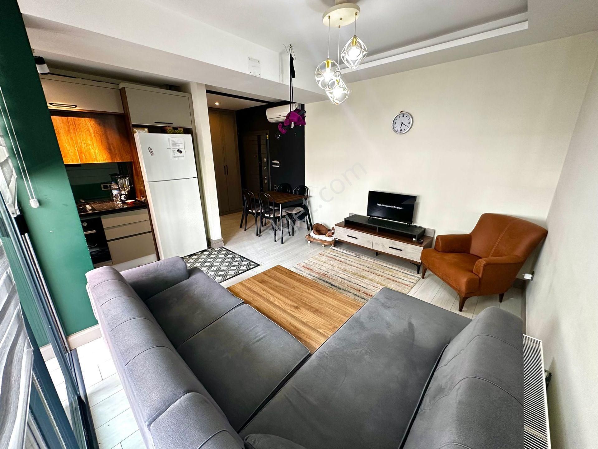 Arve'den Güvenevler Mh'de Prestijli Forum Emerald Sit. 2+1 D.gaz - Görsel 2