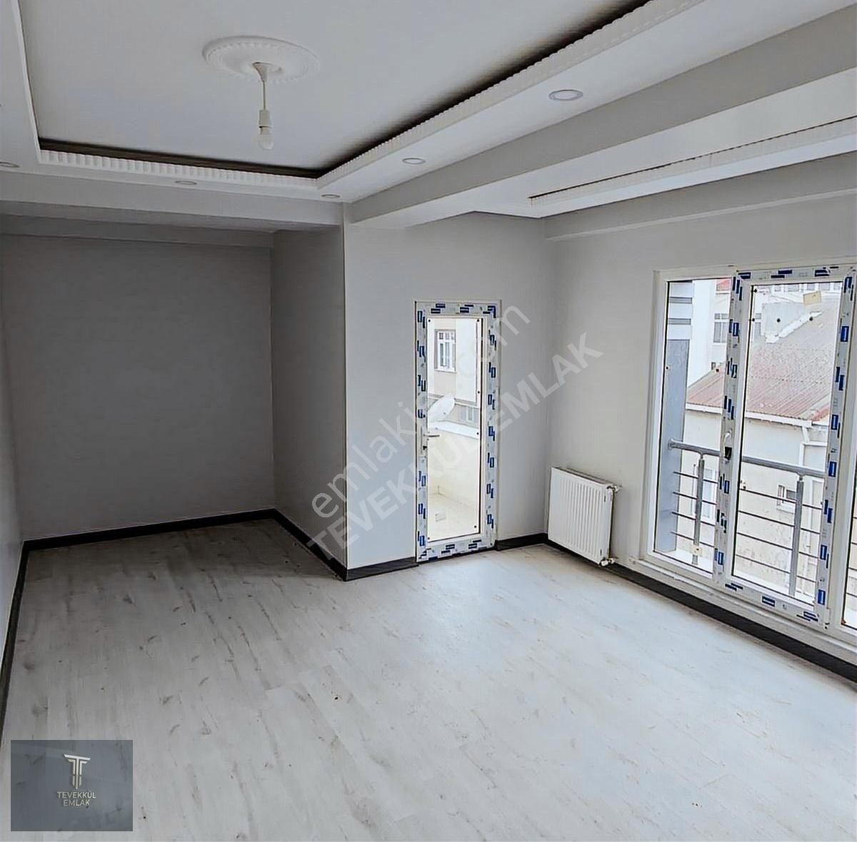 Kiralık 2+1 Ara Kat Daire