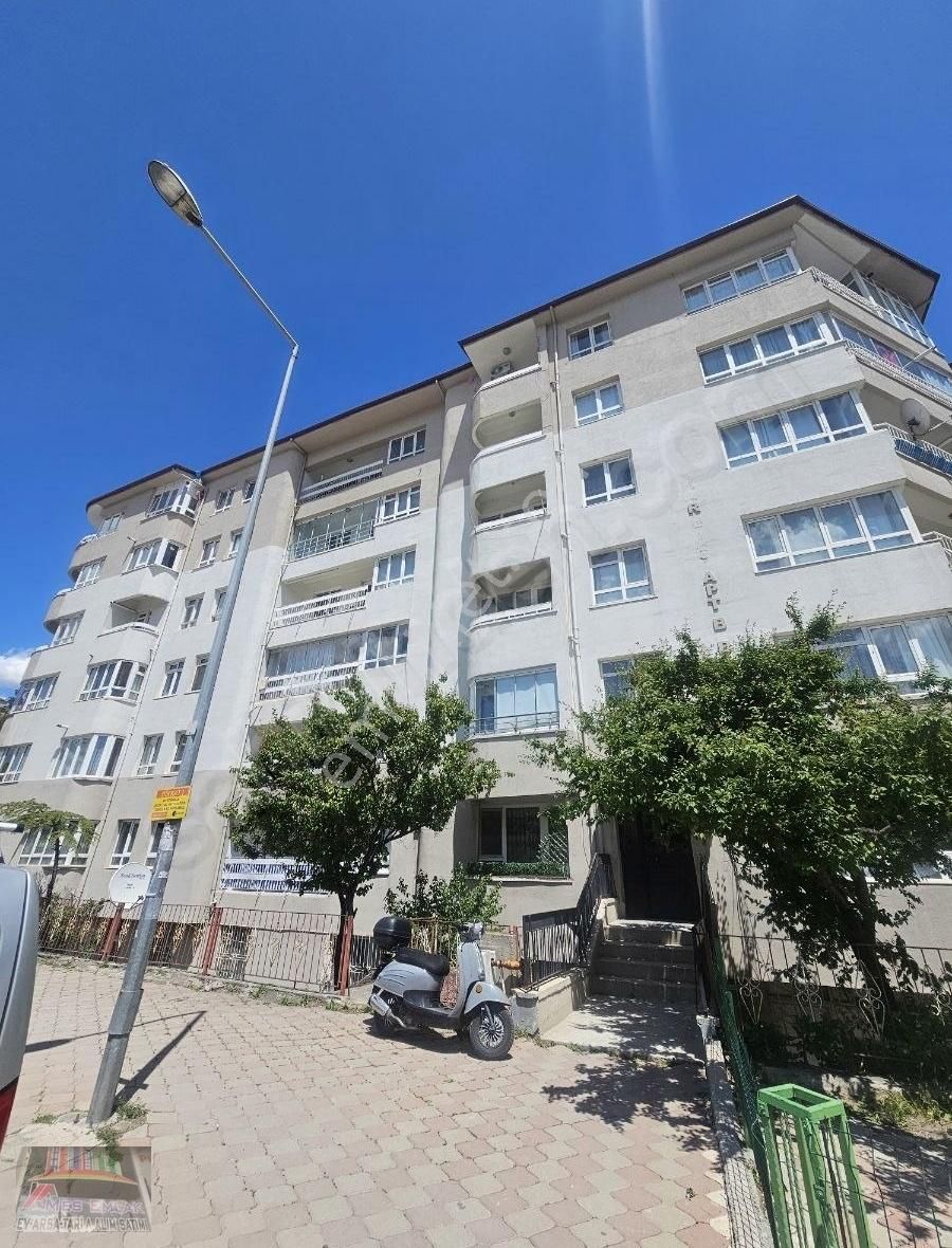 Çankırı Merkez Karataş Mahelesi 1+1 Kiralık Daire
