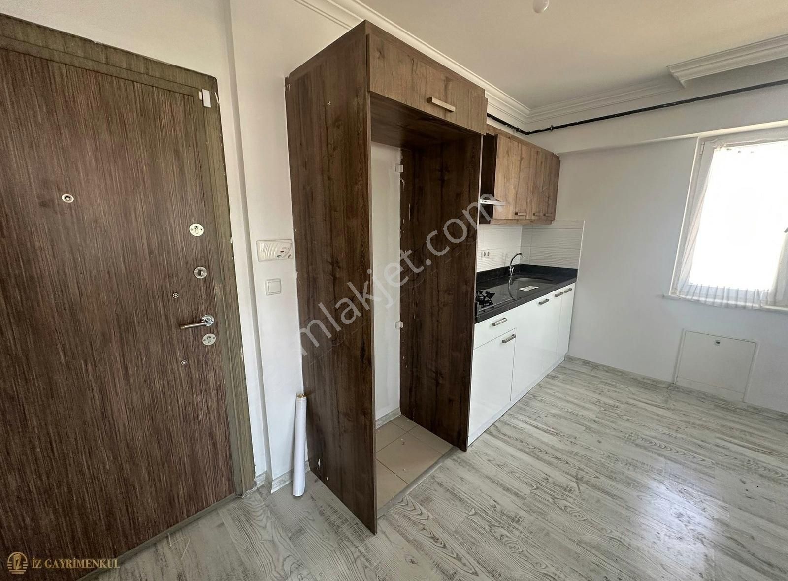 Kepez Hamidiye Bölgesi Tımelıne Evlerinde Satılık 1+1 Daire