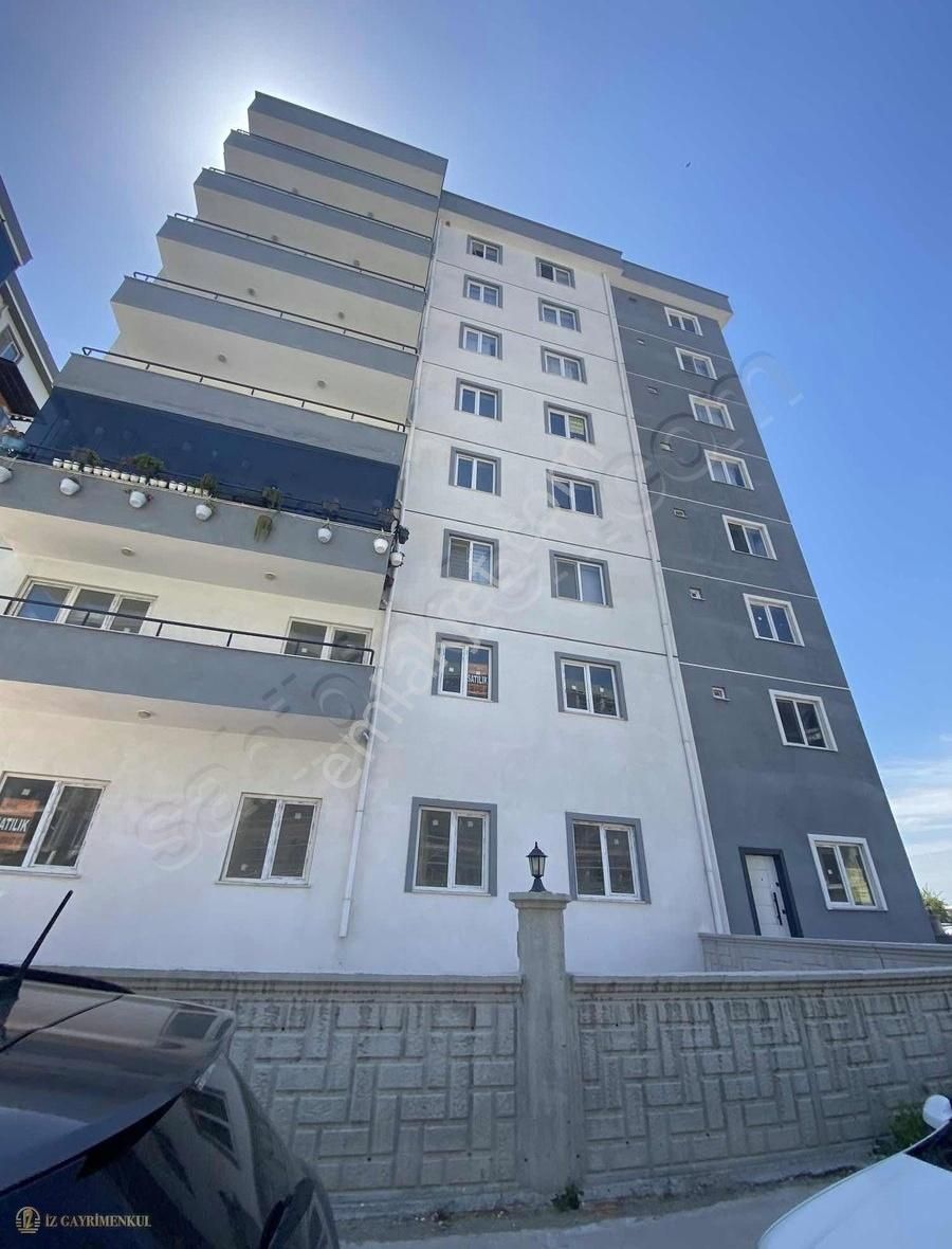 Tekzen Bölgesi Satılık 1+1 Satılık Arakat Daire