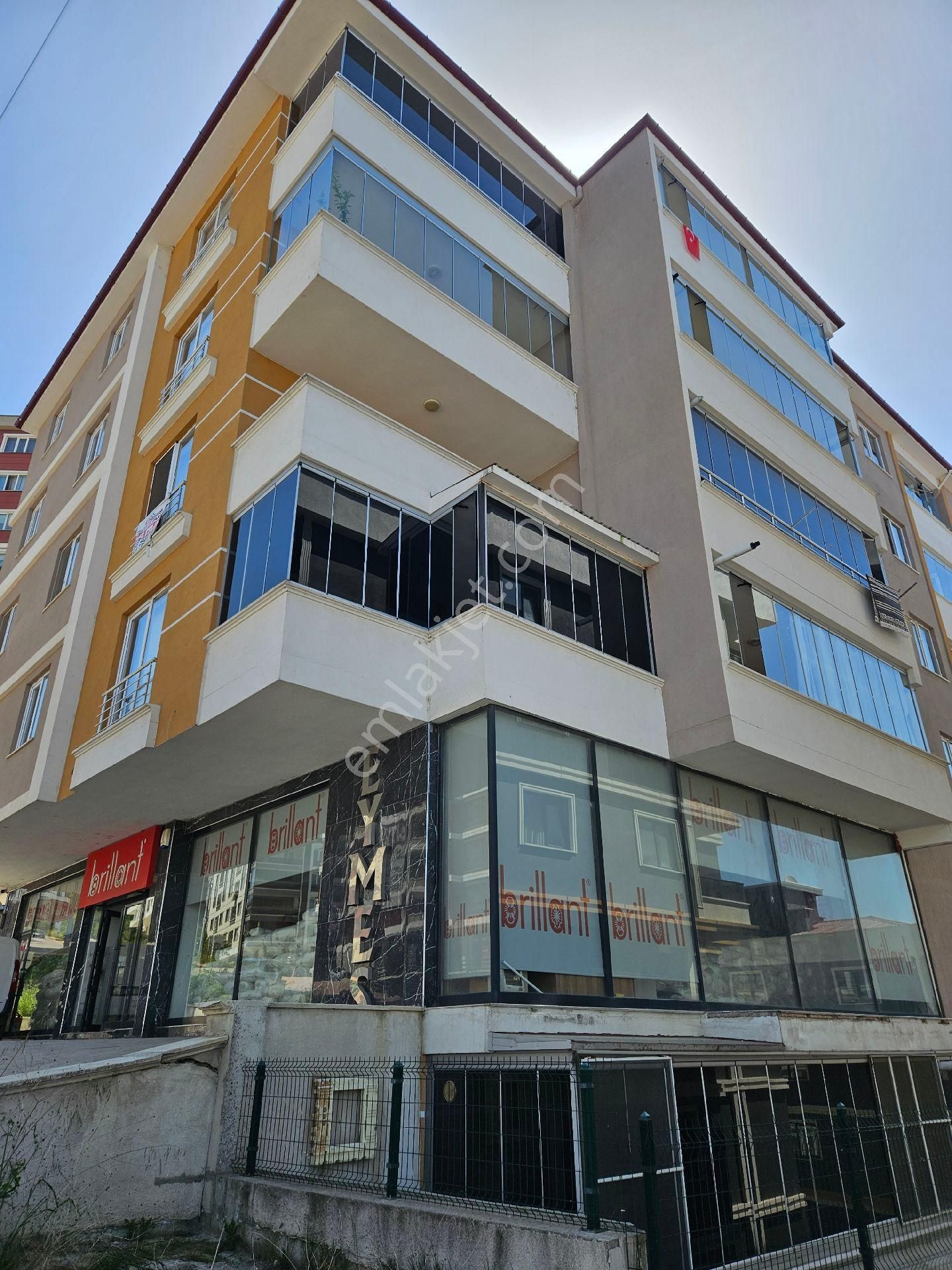 Mia'dan Atakum Alparslan Bulvarı Üzerinde Kiralık 3+1 Daire