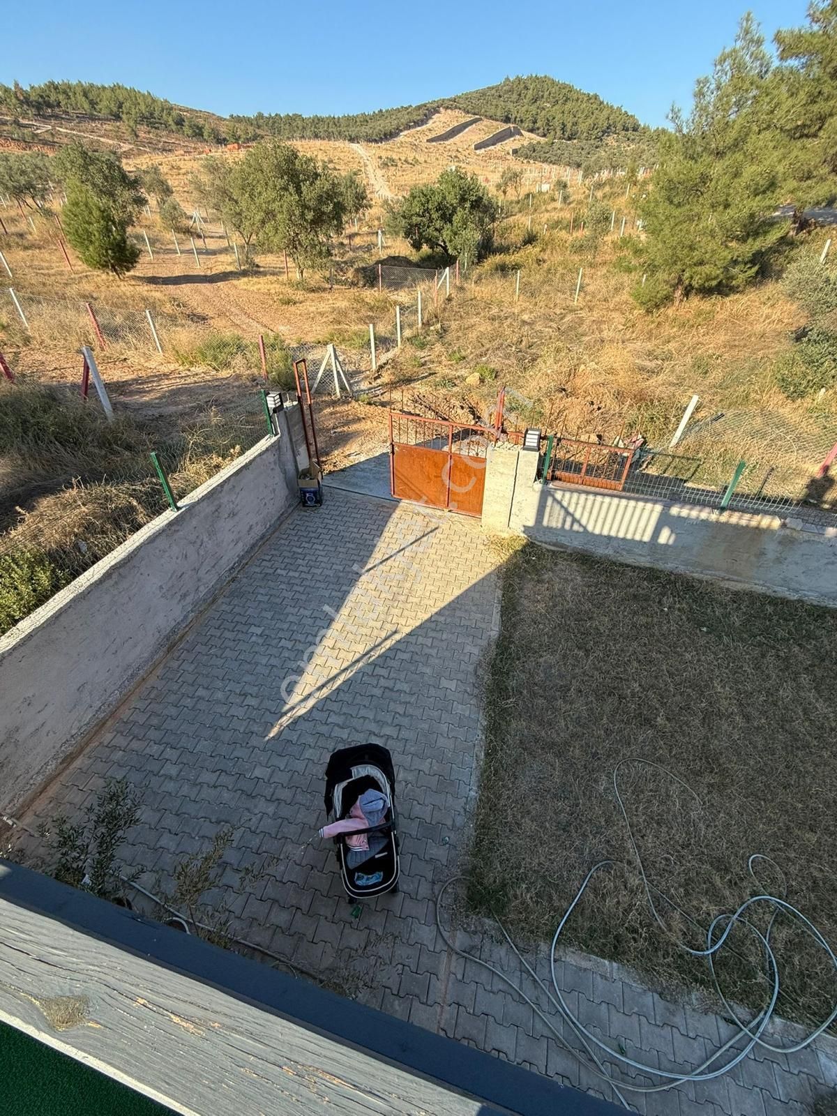 Torbalı Arslanlar 400 M2 70 M2 Bungalovlu Keyifli Bahçe - Görsel 10