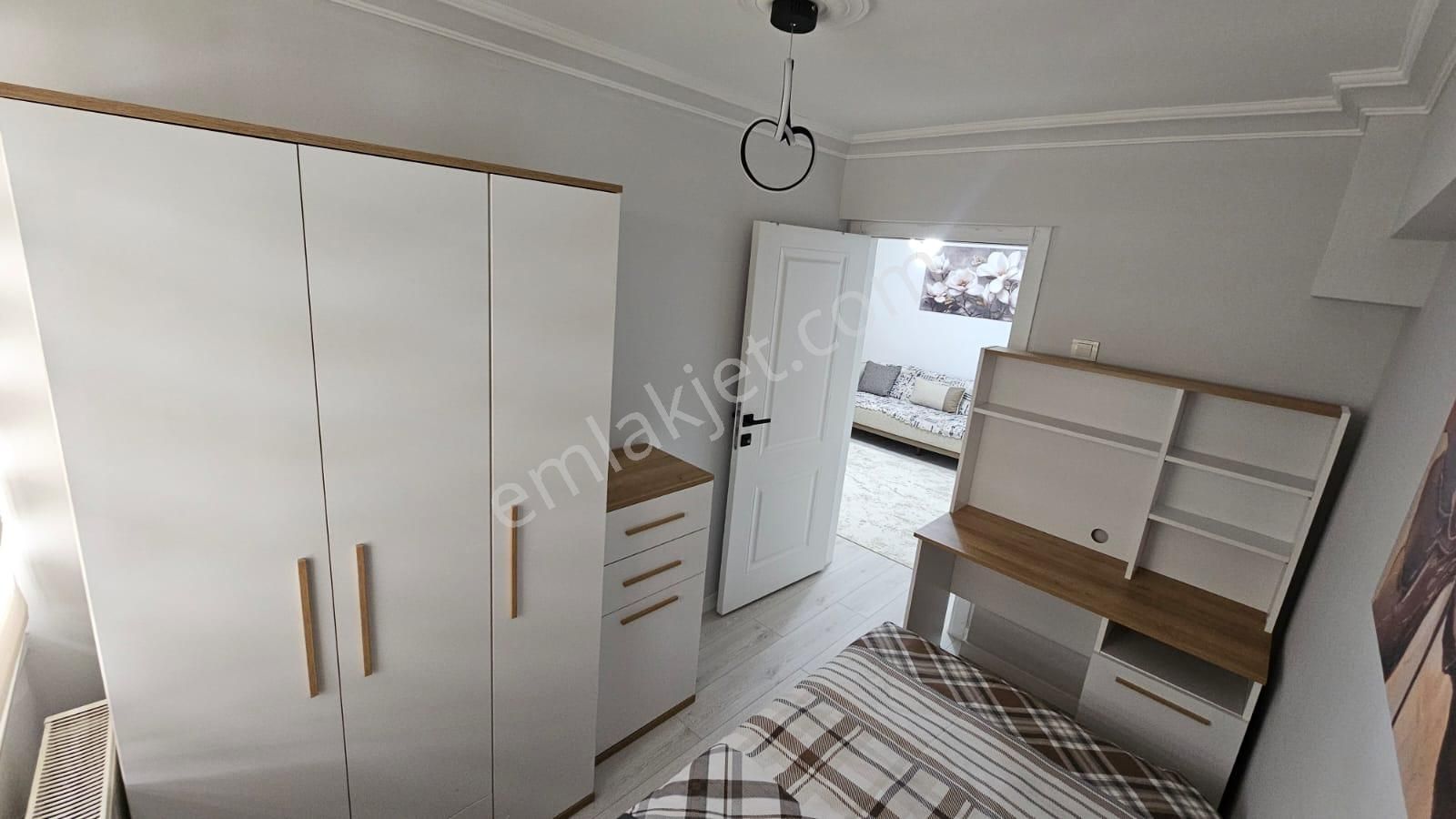 Abidinpaşa Mah. Bağlarbaşı Cad. 2+1 Full Yapılı Eşyalı Yada Eşyasız Satılık Daire