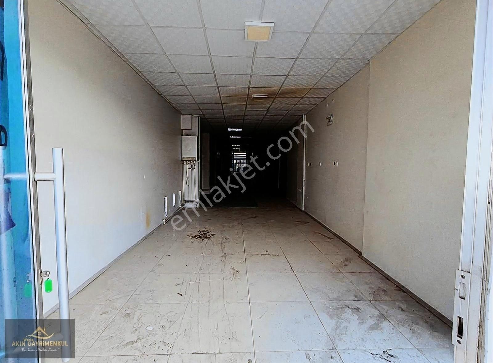 Konya Yolu Üzerinde Kiralık Net 122 M2 Dükkan