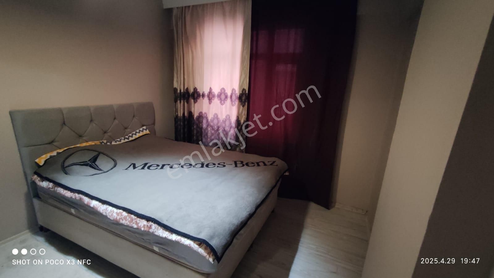 Kumburgaz Da Kumsala 150 Metre Mesafede 2+1 Eşyalı Sezonluk Kiralık Yazlık