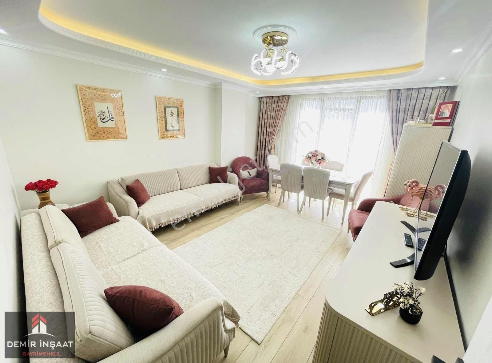 Demir İnşaat Gayrimenkulden 50.yıl Mah 2+1 95m2 1.kat Daire