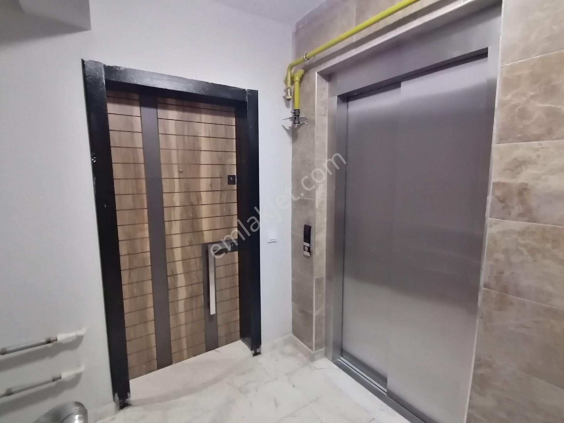 Pera'dan Emek Mah. Ertaş Cd.yakını,sıfır Bina, 2+0 Kiralık Daire - Görsel 5