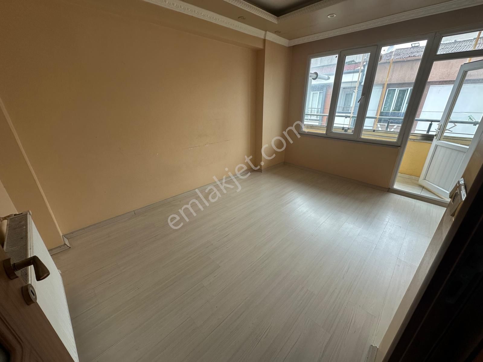 Kartal Yapıdan Yenikent Mahallesinde 2+1 Kiralık