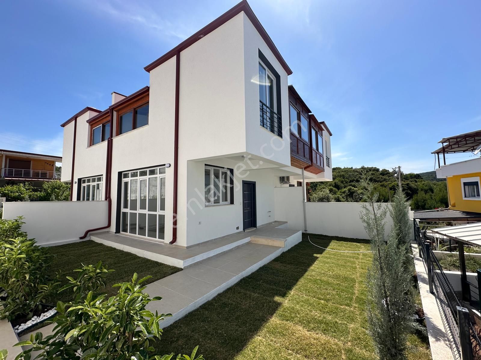 İzmir Seferihisar Payamlı Da 3+1 Bahçeli Satılık Yazlık