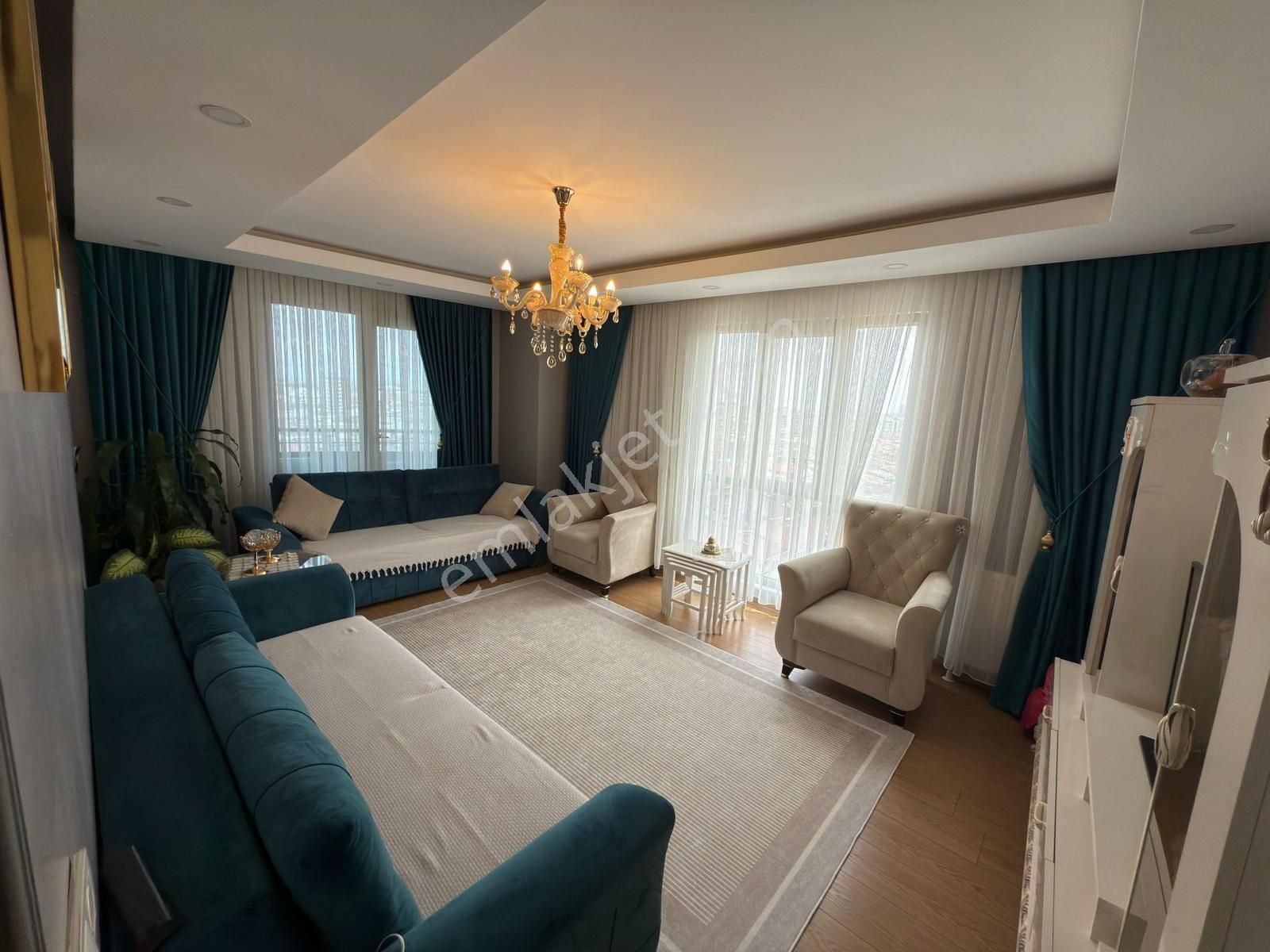 Üç Kardeşler'den İsmetpaşa Mah 3+1 Otoparklı 125m² Lüx Ara Kat