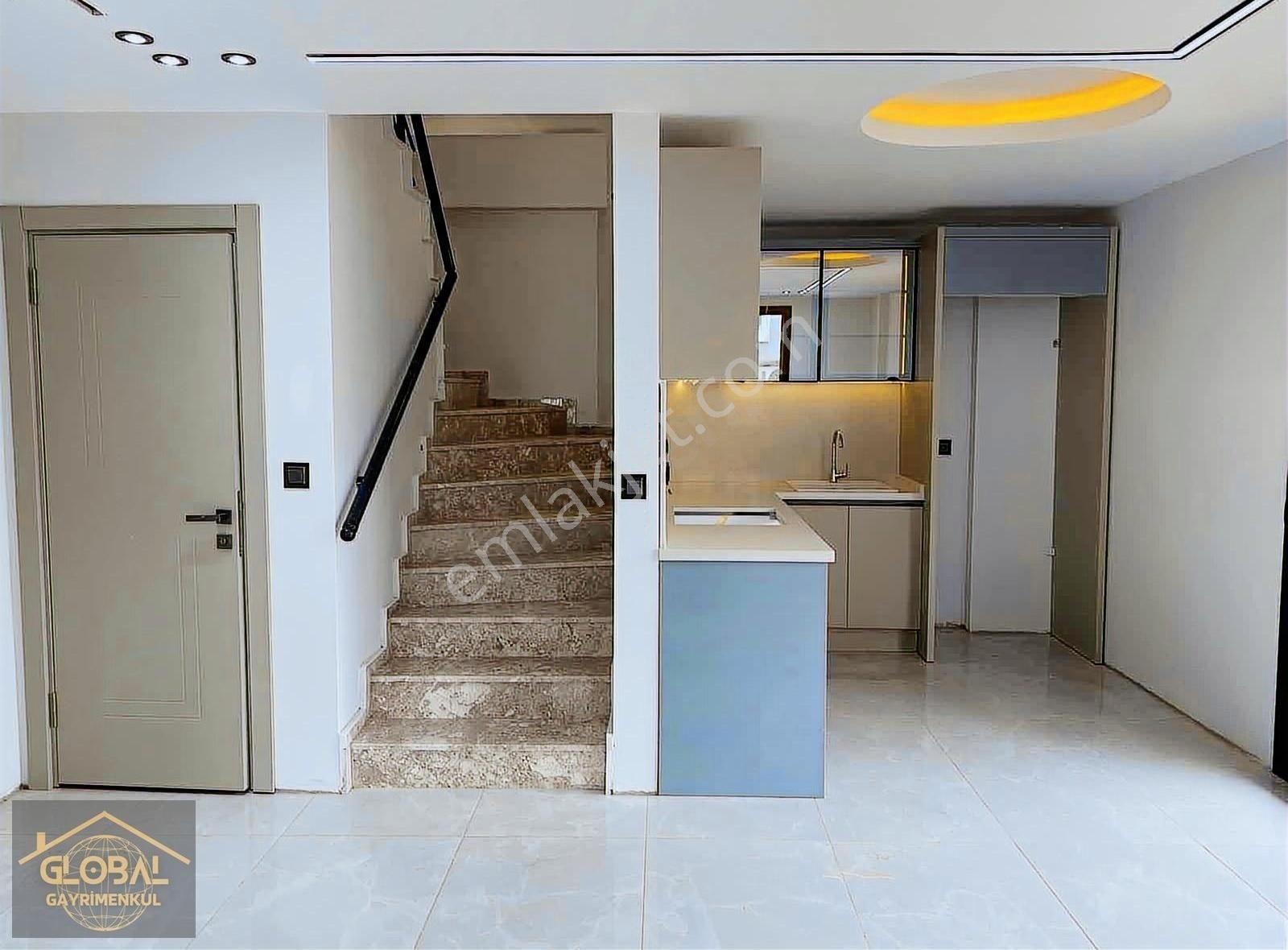 Global Gayrimenkul'den Satılık Ön Cephe Lüks Villa - Görsel 2