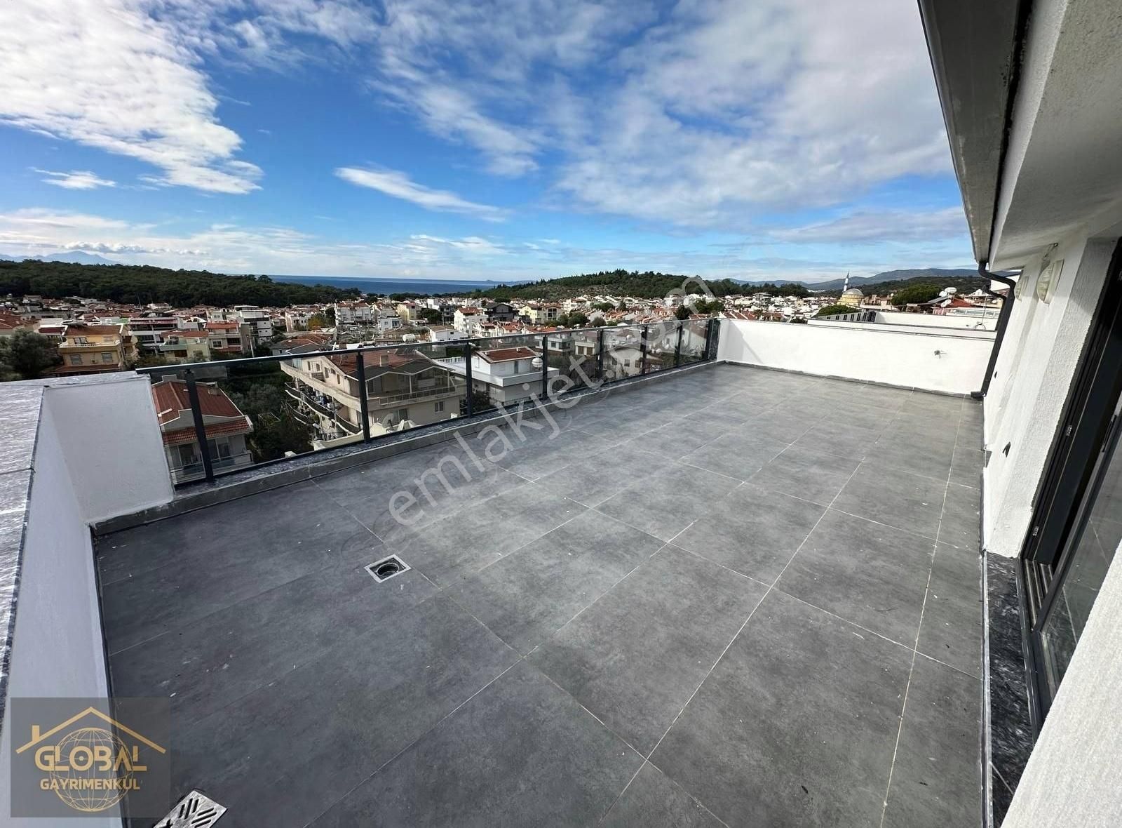 Özdere De Deniz Manzaralı Satılık Yazlık - Görsel 5