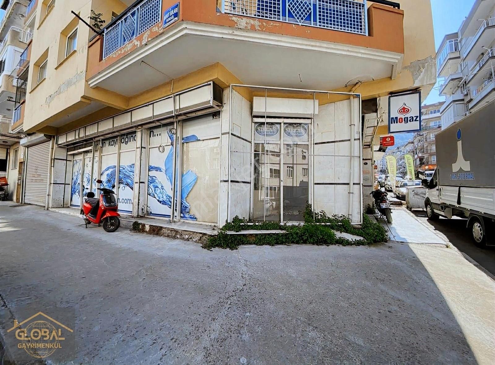 Balçova Fevzi Çakmak Mahallesinde 145m2 Kiralık İşyeri