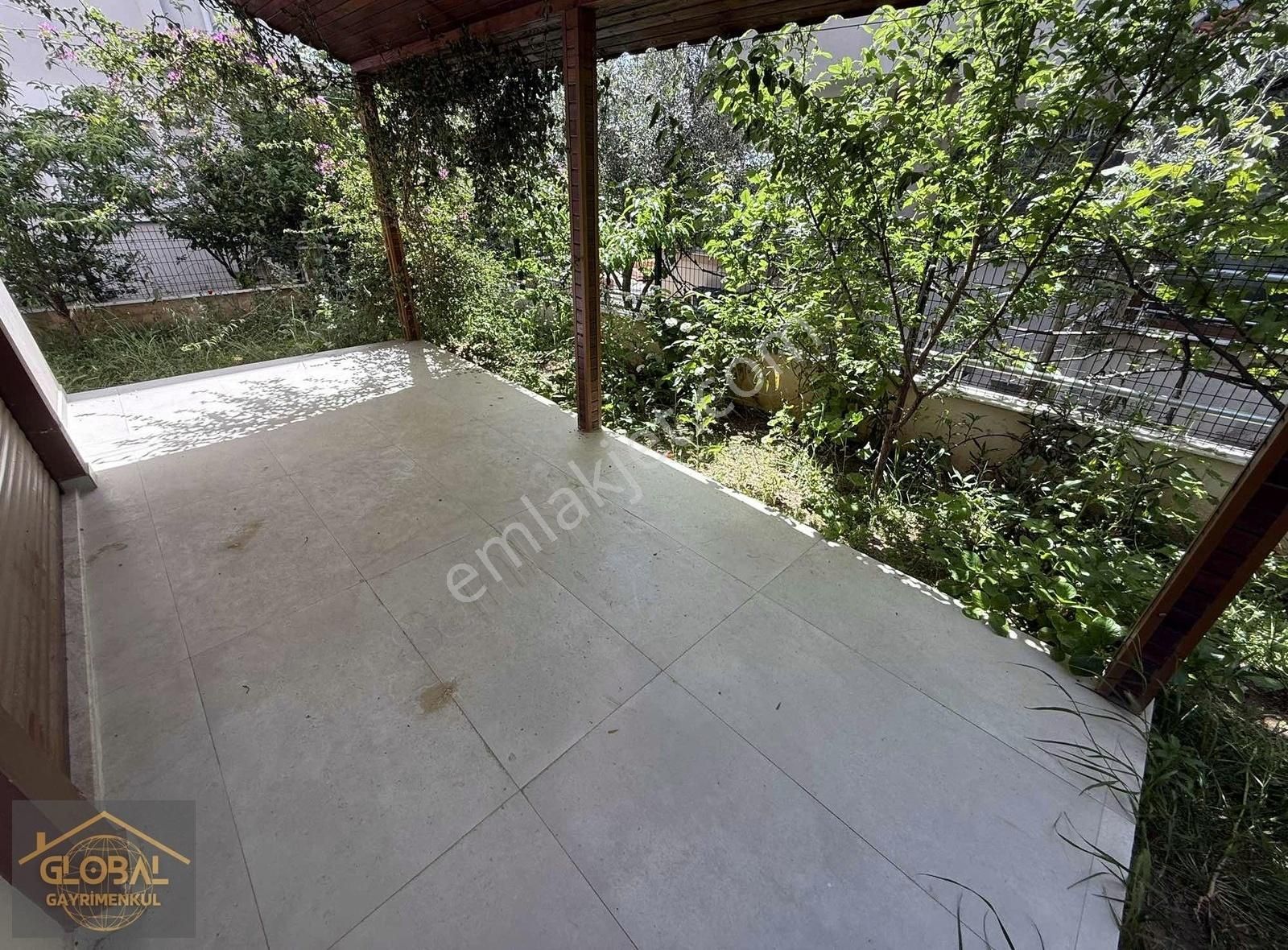 Global'den Geniş 3+1 Villa Denize 3dk